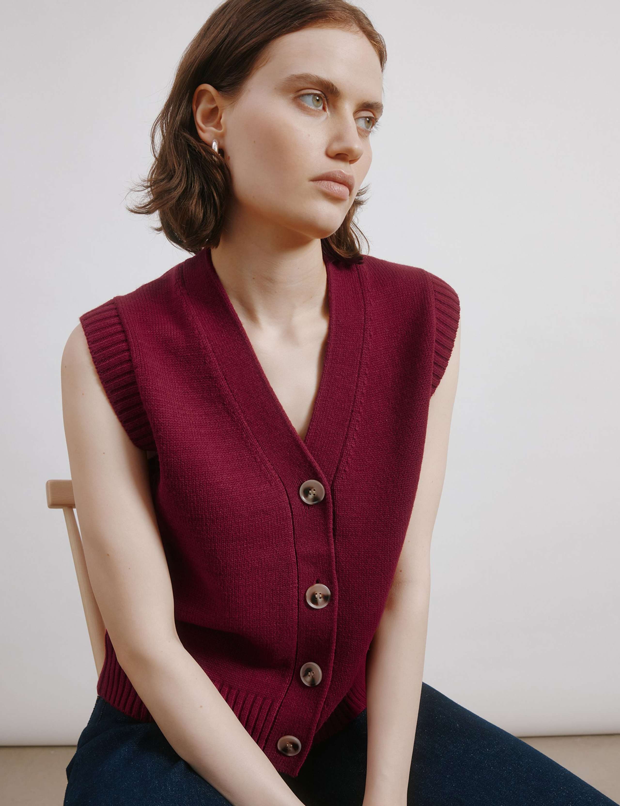V-Neck Button Front Waistcoat with Wool 3 of 4