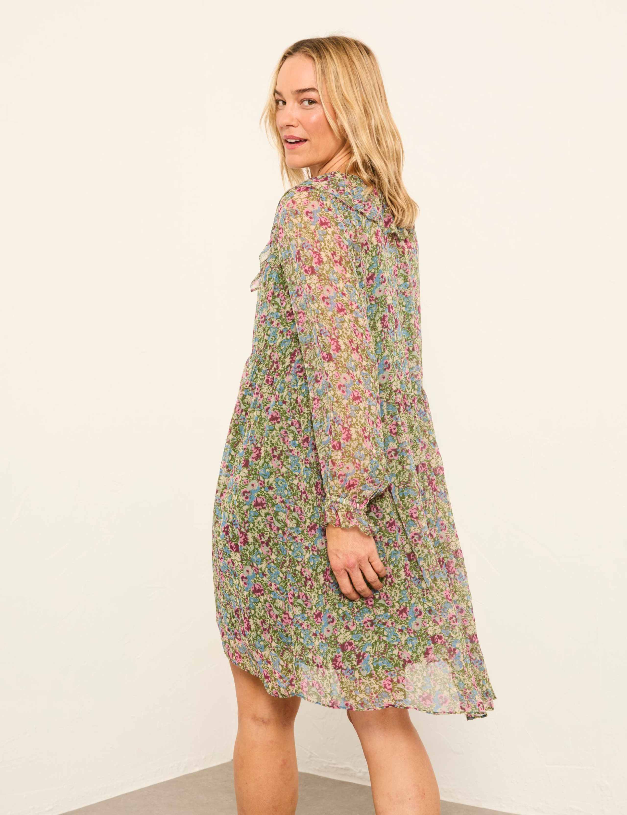 Floral V-Neck Knee Length Tea Dress 6 of 6
