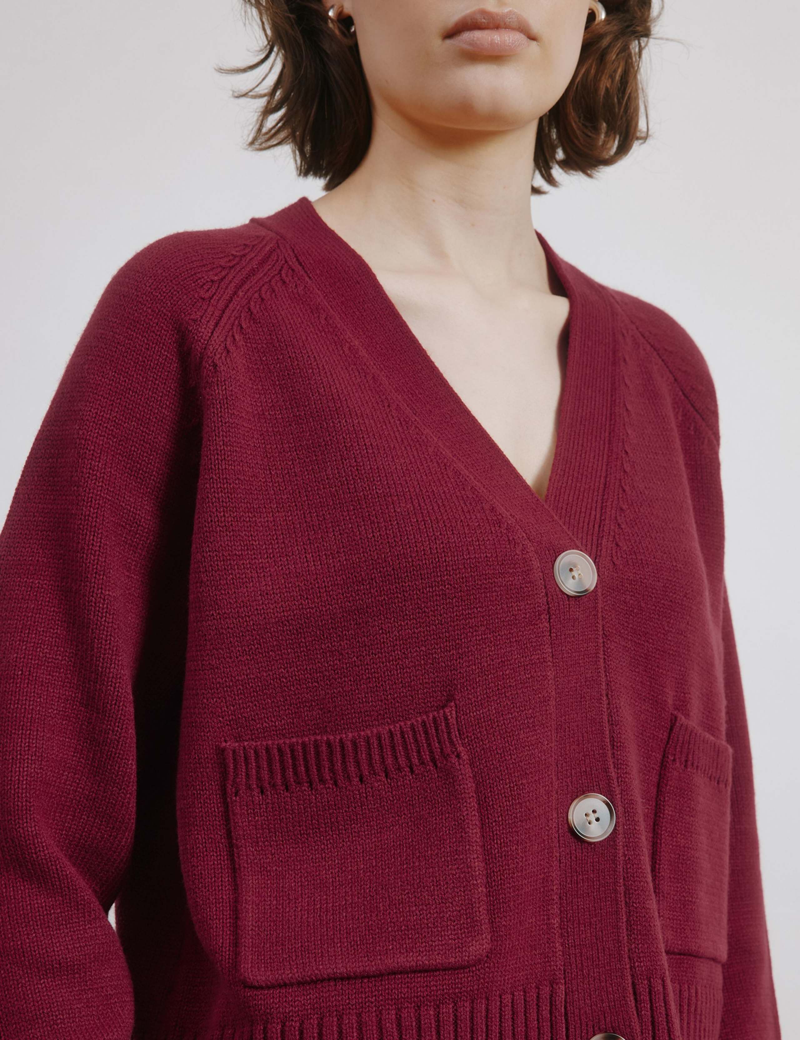 V-Neck Relaxed Cardigan with Wool 5 of 5
