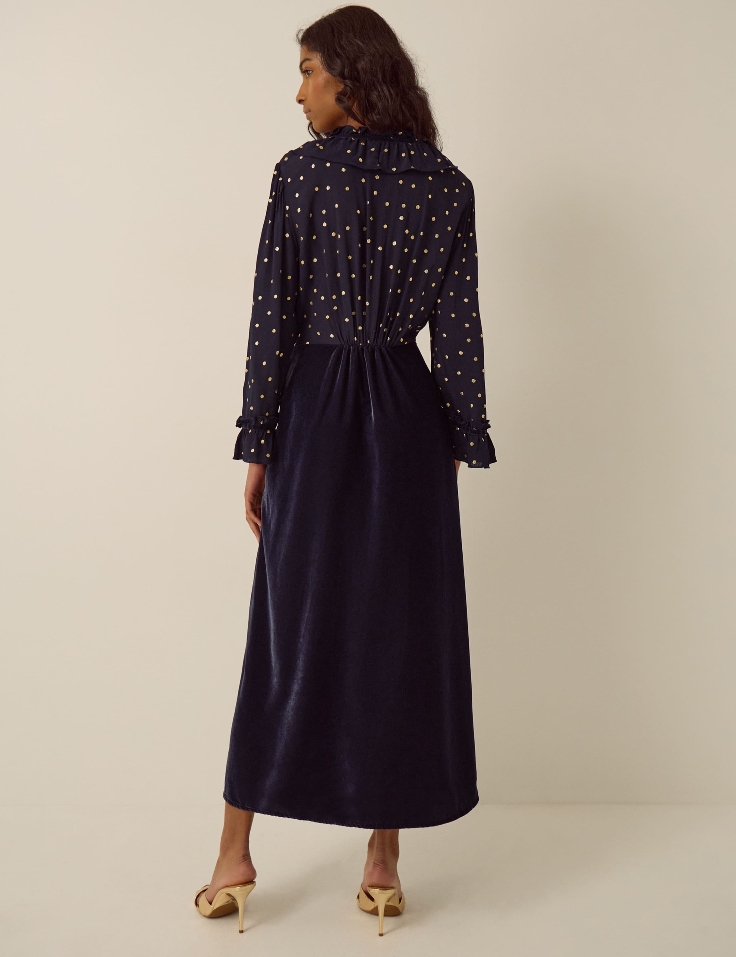Polka Dot V Neck Midaxi Tie Front Dress 2 of 4