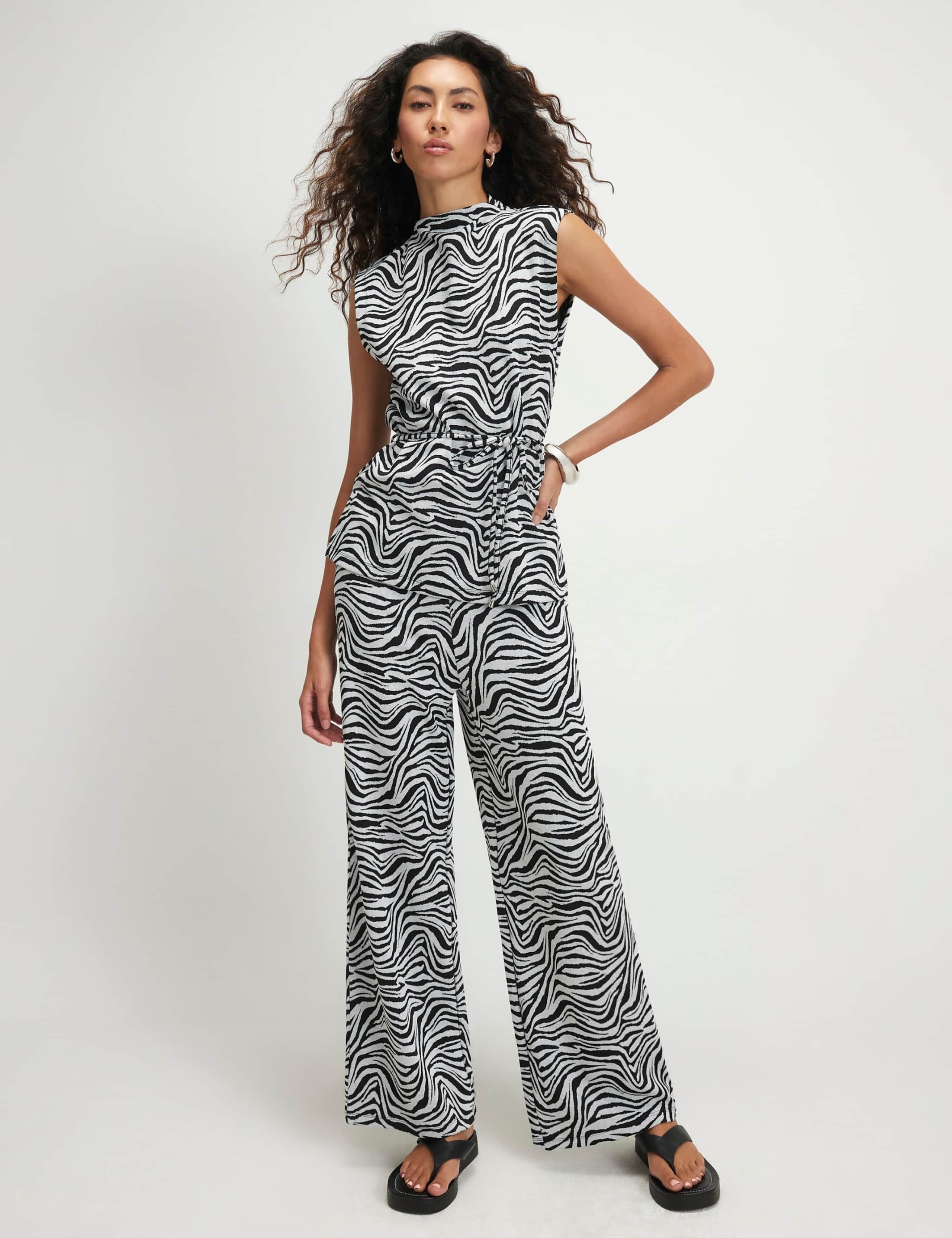 Pure Cotton Zebra Print High Neck Vest 4 of 4