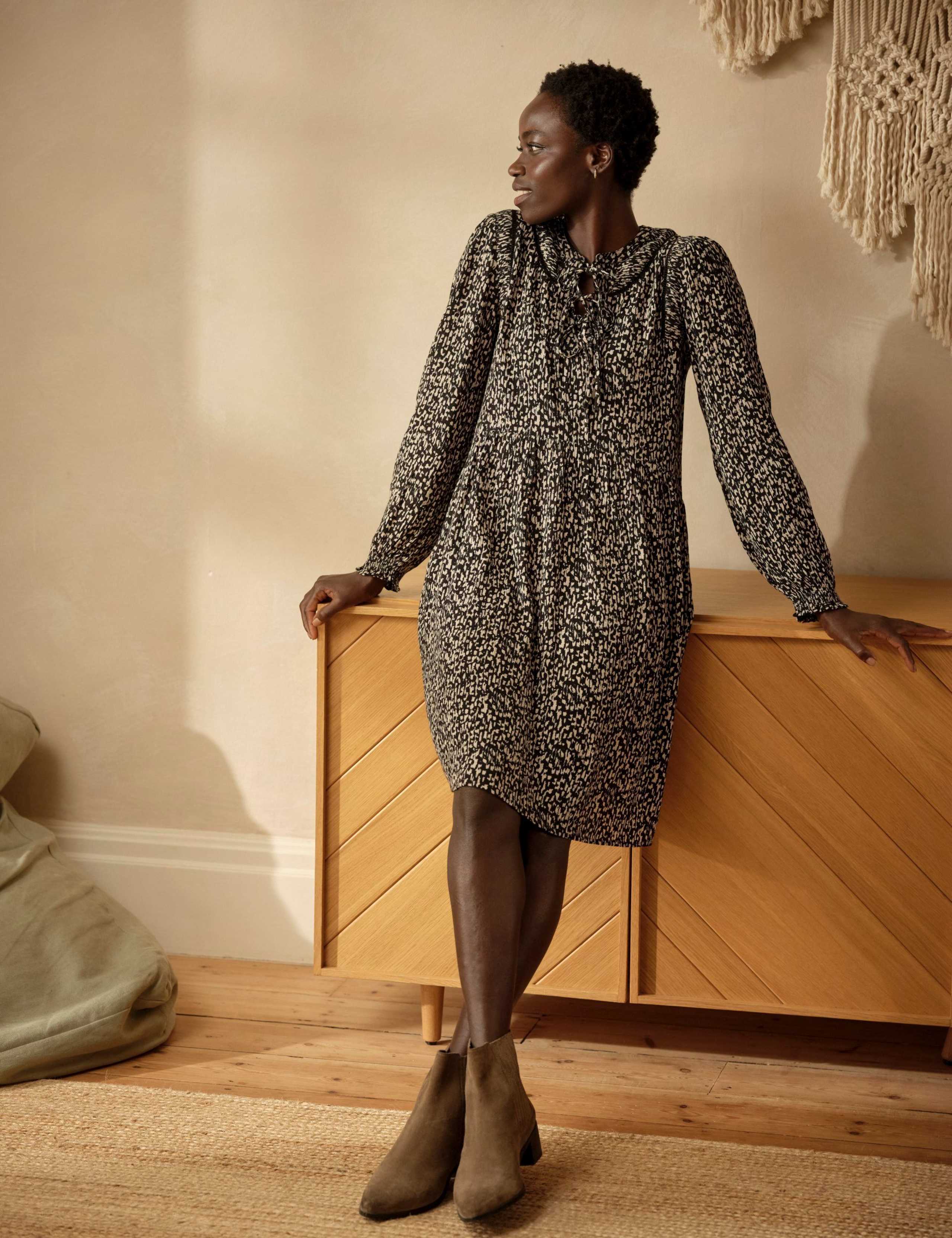 Floral Tie Neck Midi Skater Dress 7 of 7