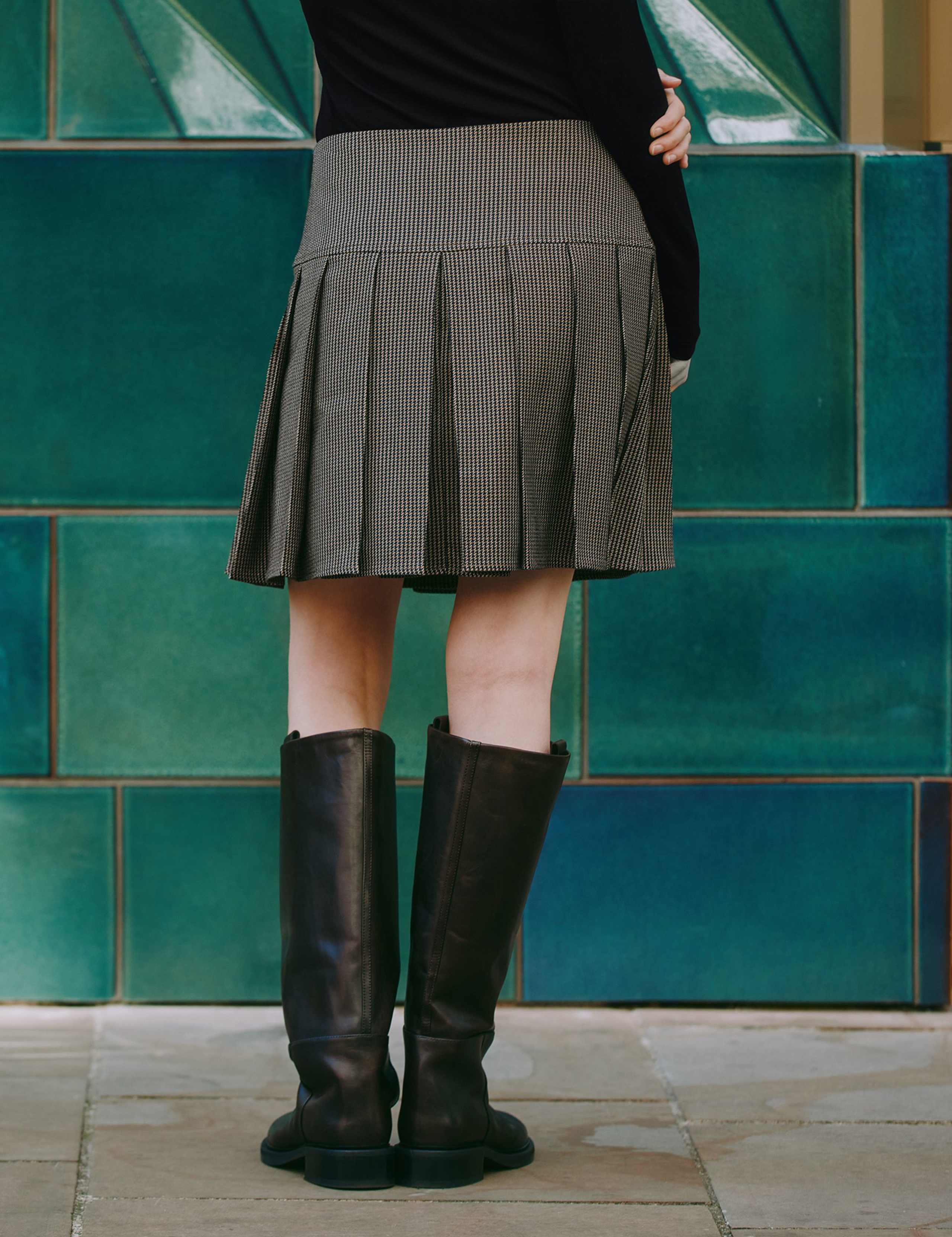 Dogtooth Pleated Mini Skirt 3 of 4