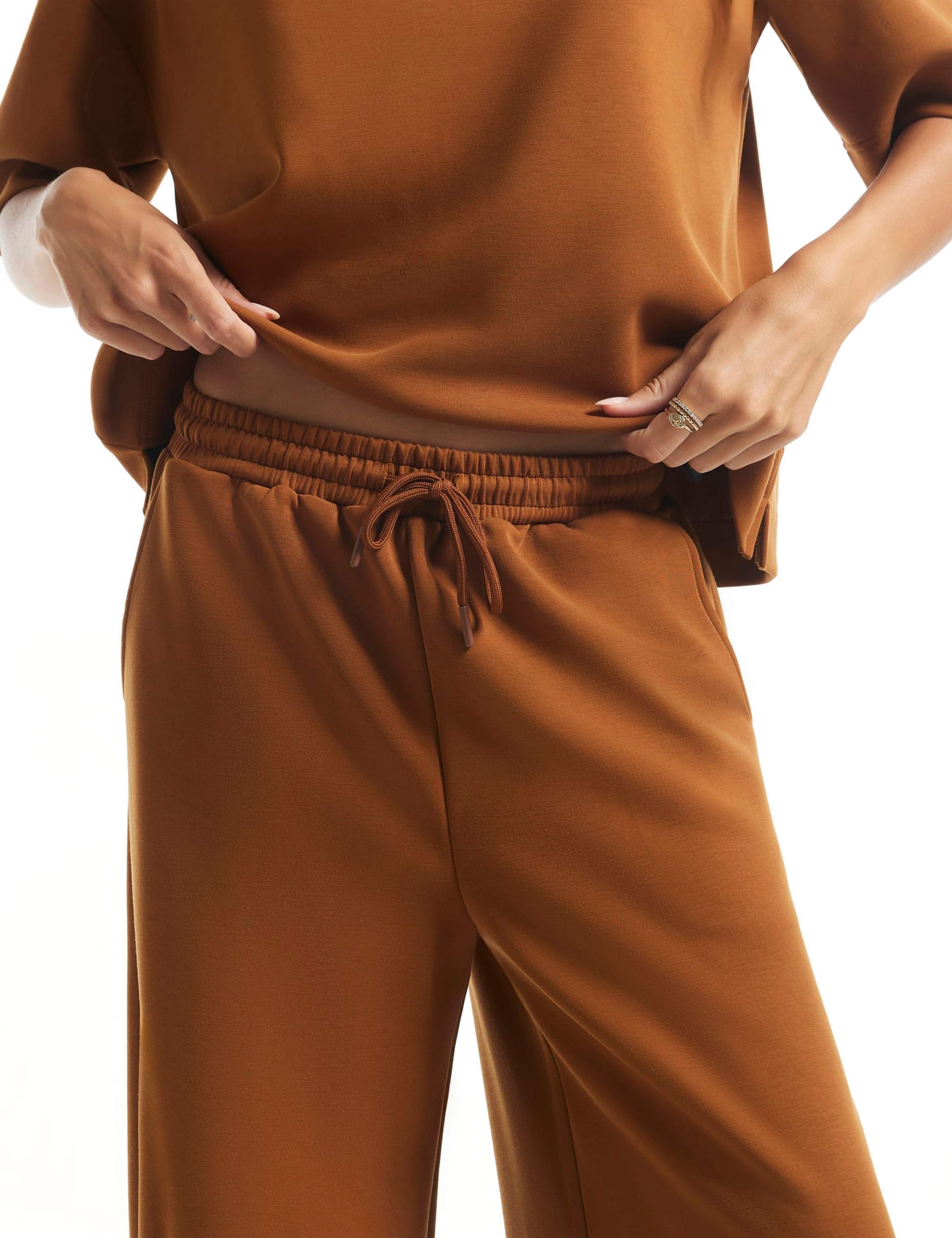 Drawstring Wide Leg Joggers 2 of 6