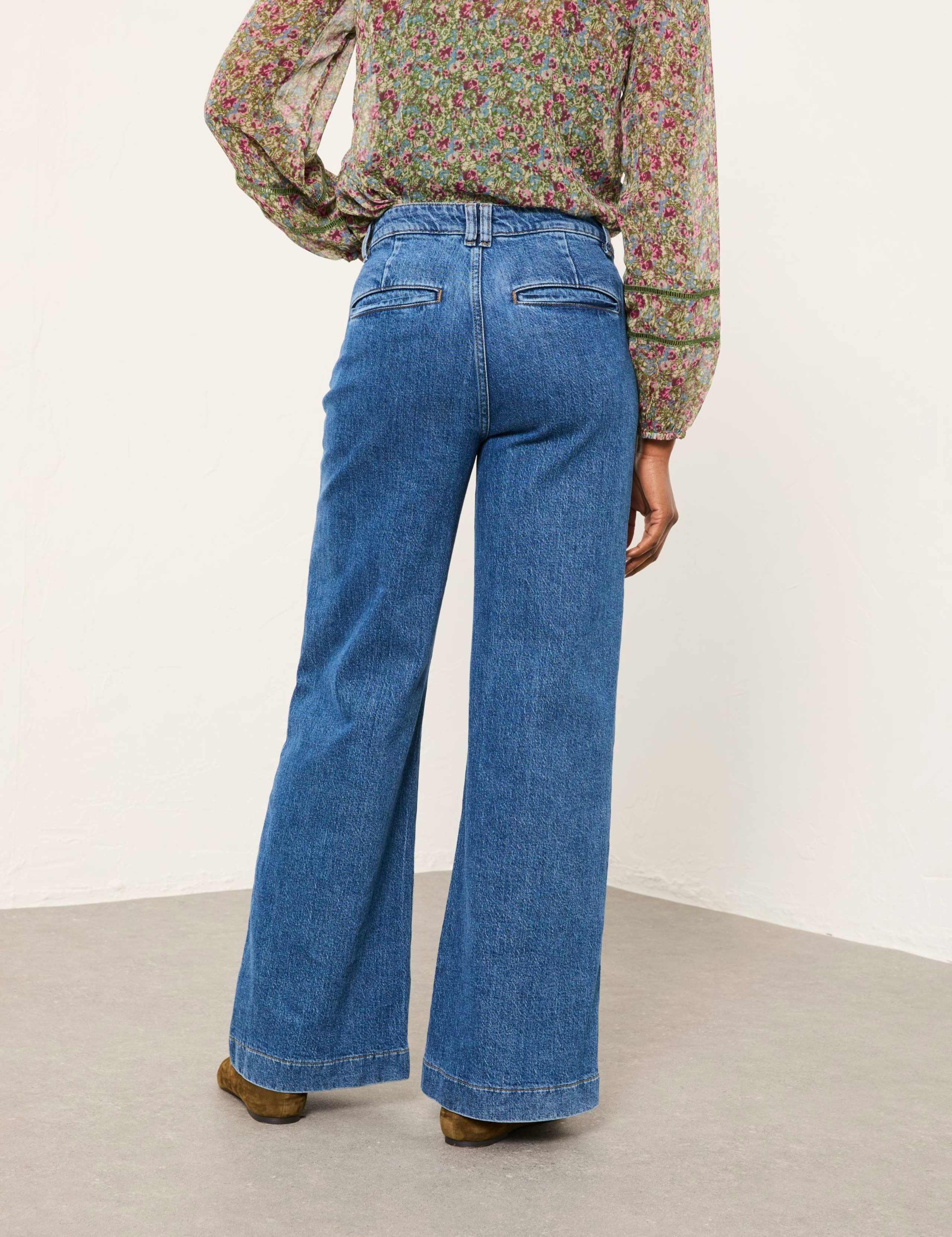 Mid Rise Crease Front Flared Jeans 4 of 6