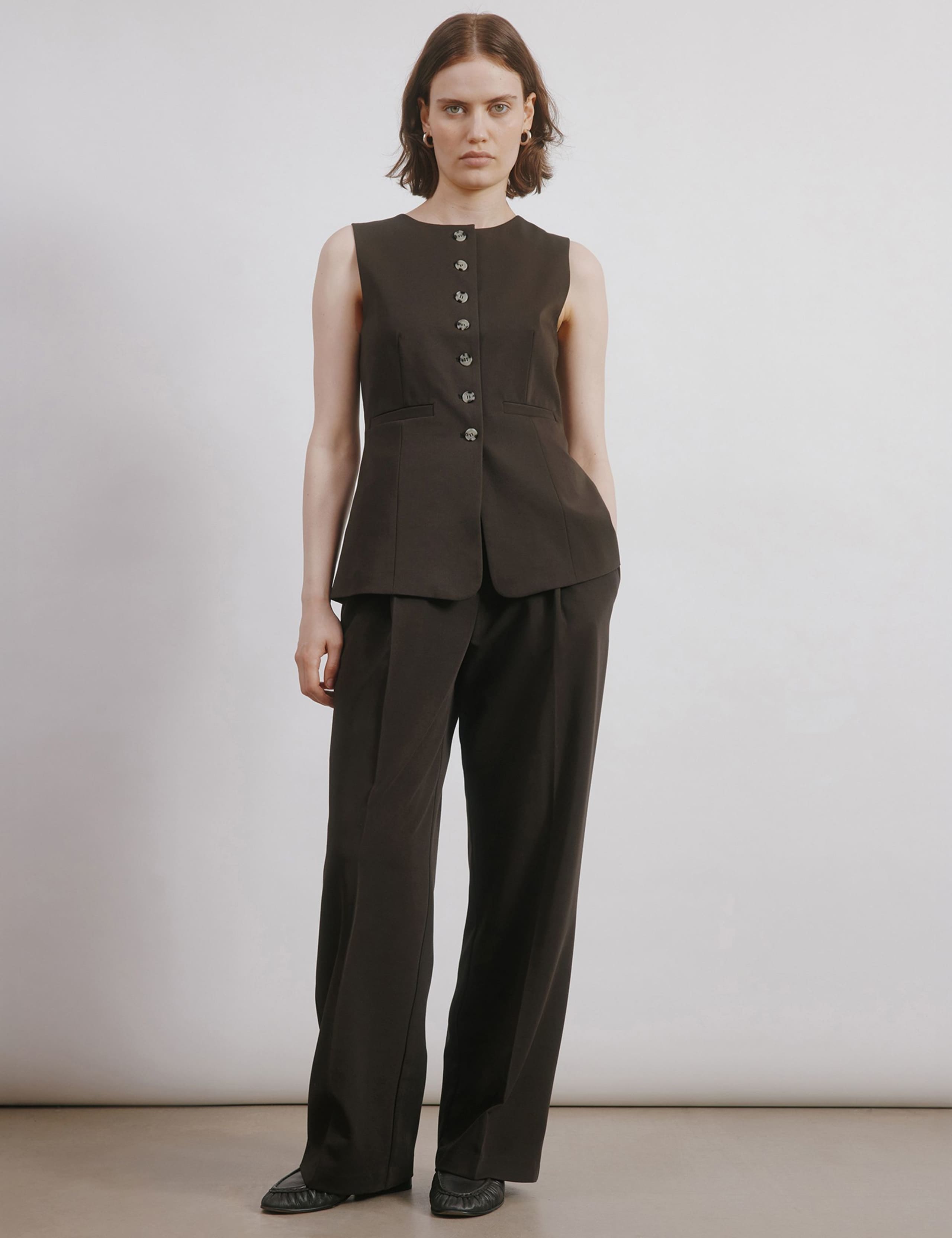 Pleated Wide Leg Trousers 3 of 5