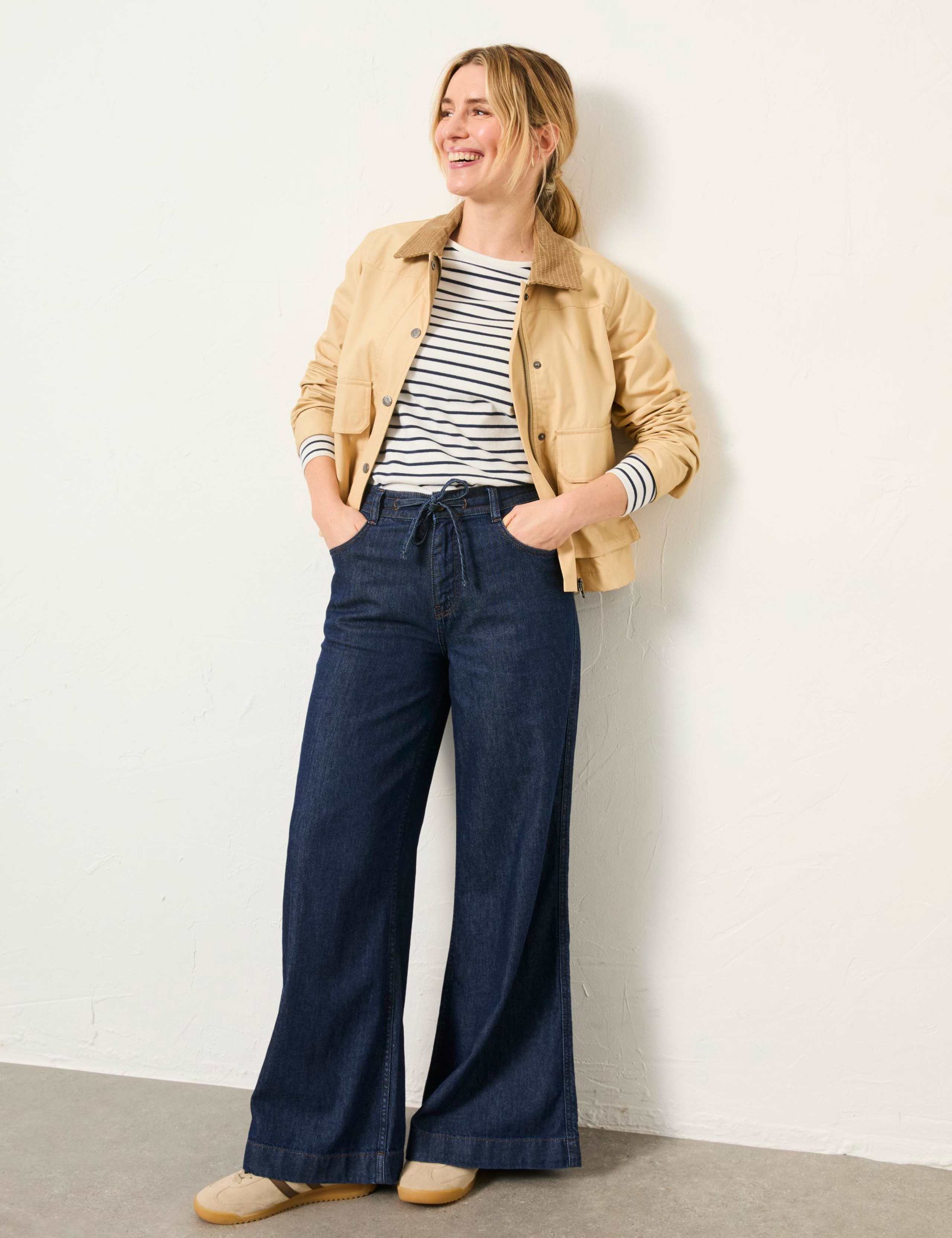 Mid Rise Wide Leg Jeans 1 of 6