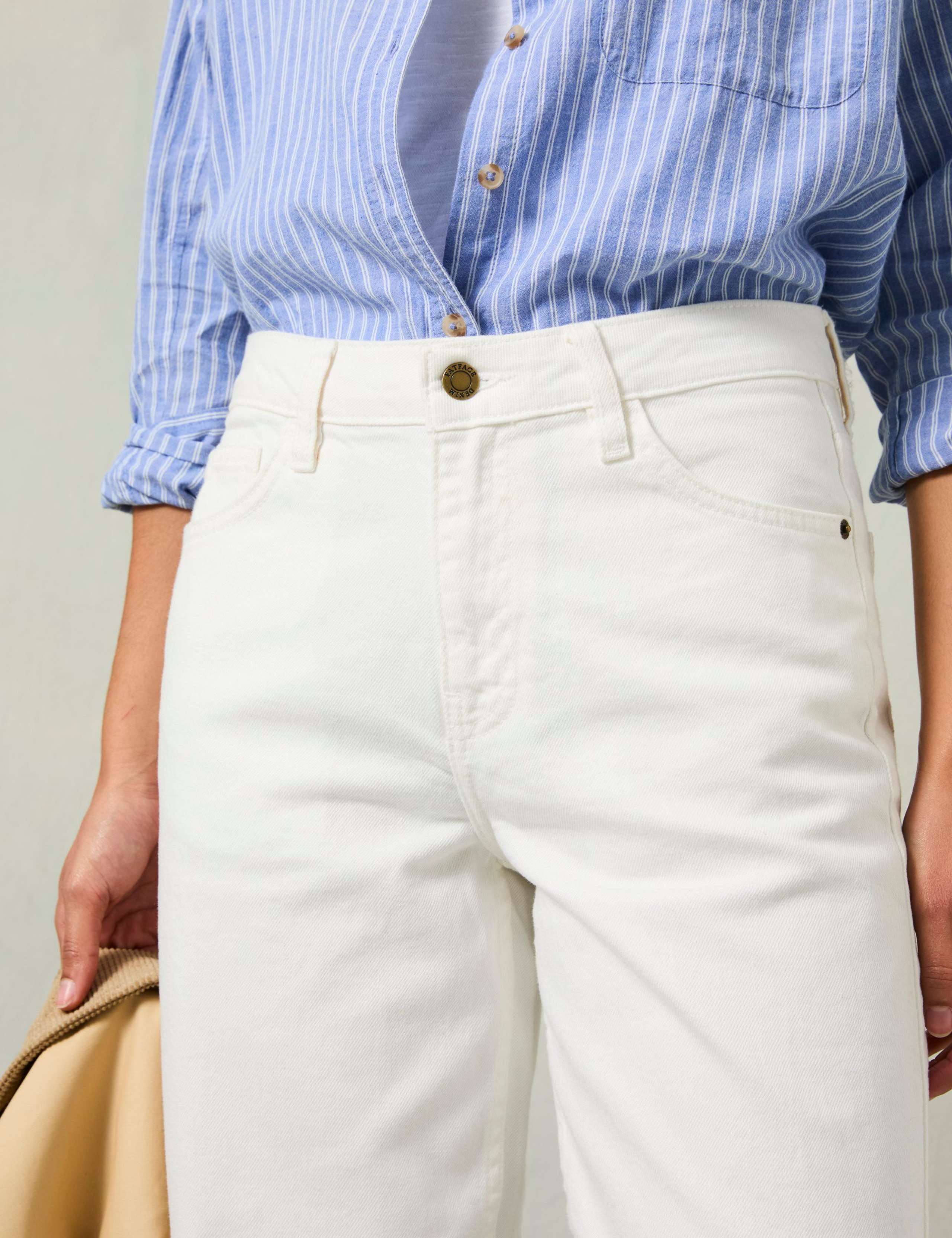 Mid Rise Cigarette Ankle Grazer Jeans 7 of 7