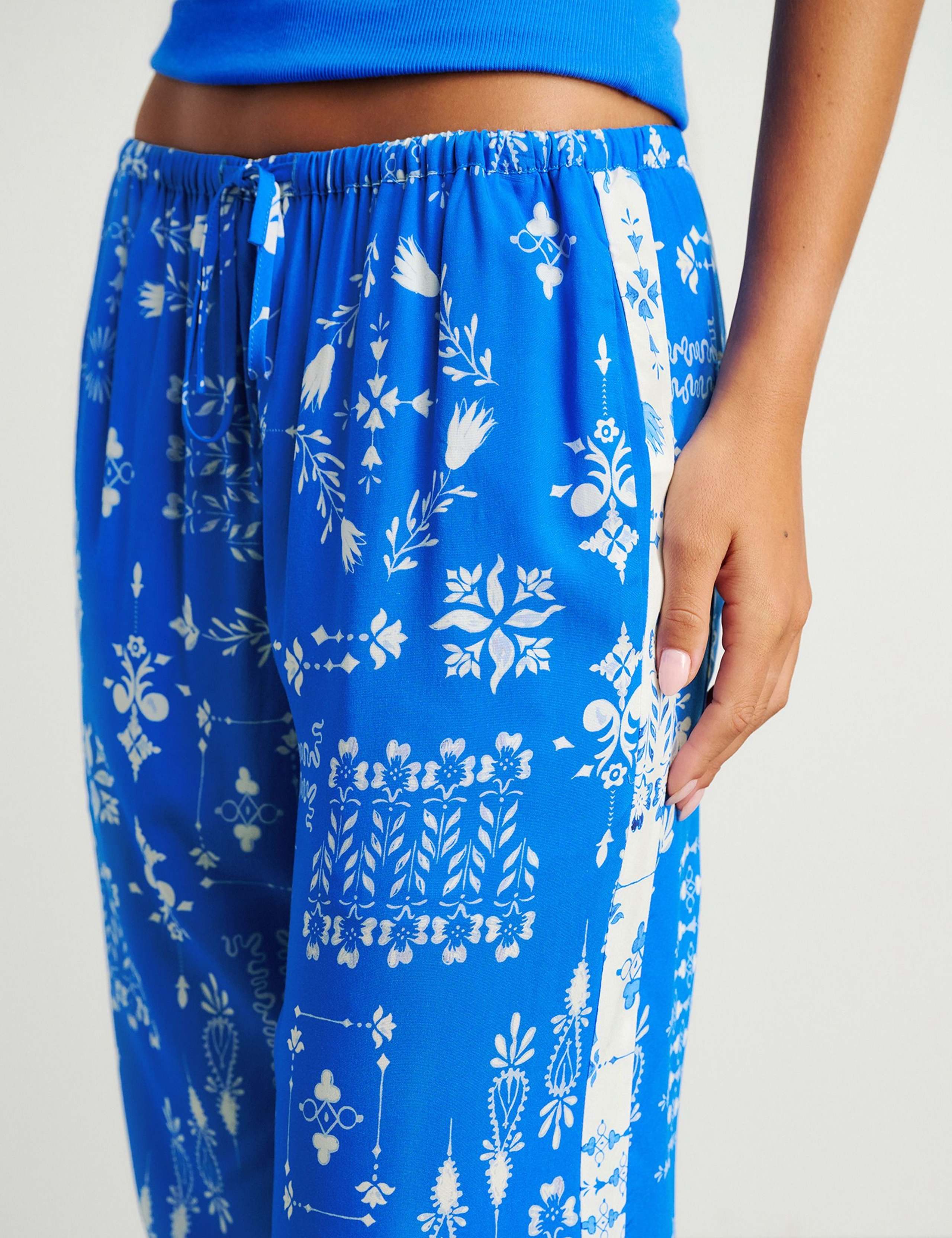 Printed Drawstring Trousers 4 of 6