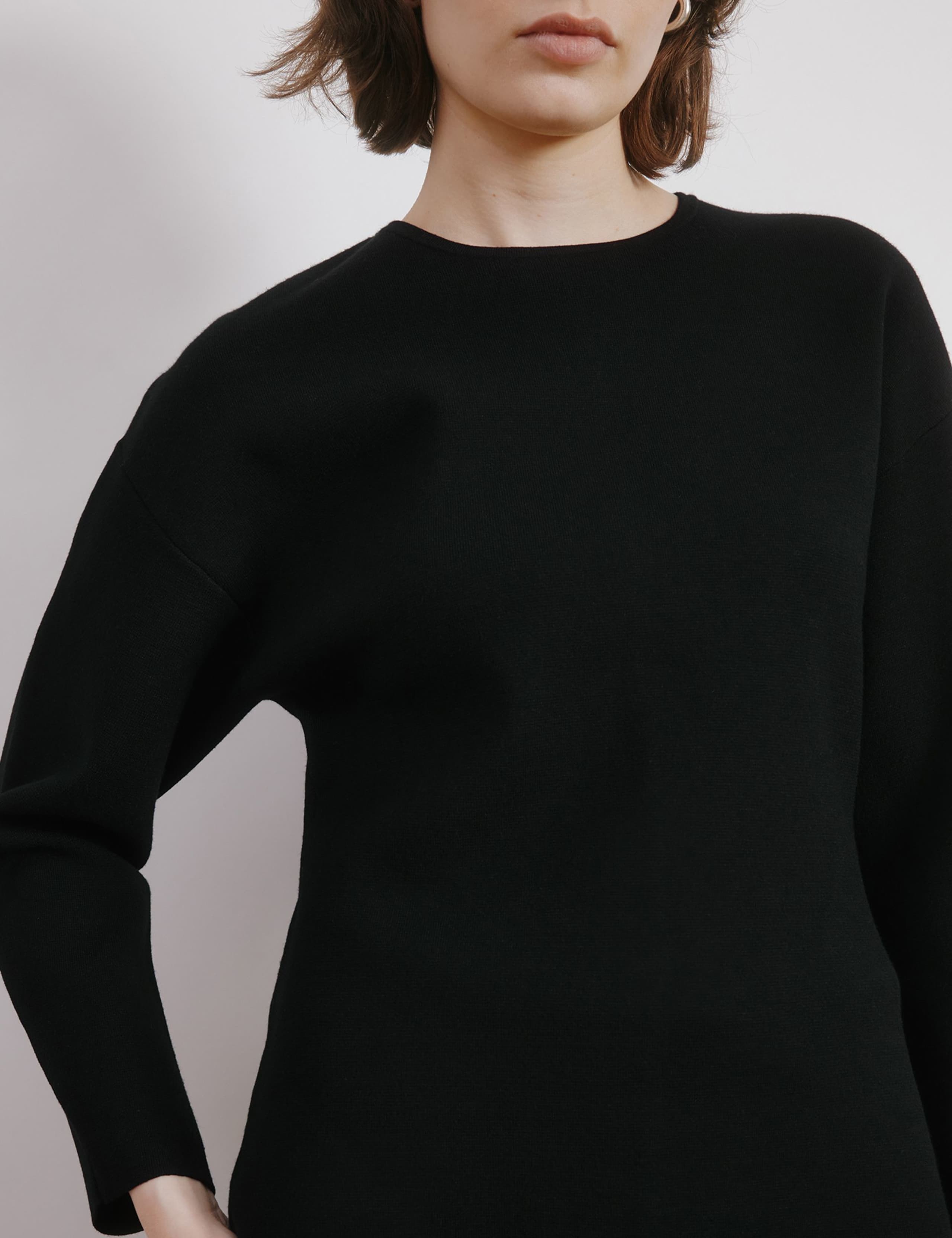 Crew Neck Balloon Sleeve Fitted Jumper 4 of 5