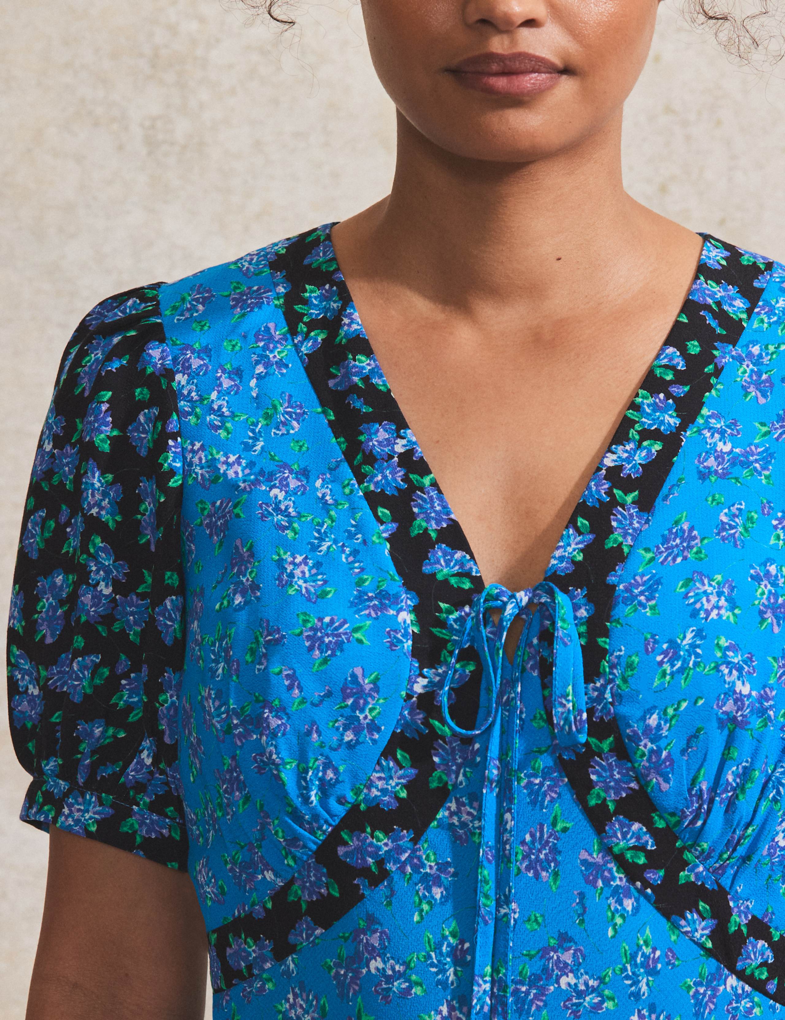 Match Rose Ditsy Floral V-Neck Tea Dress 3 of 3