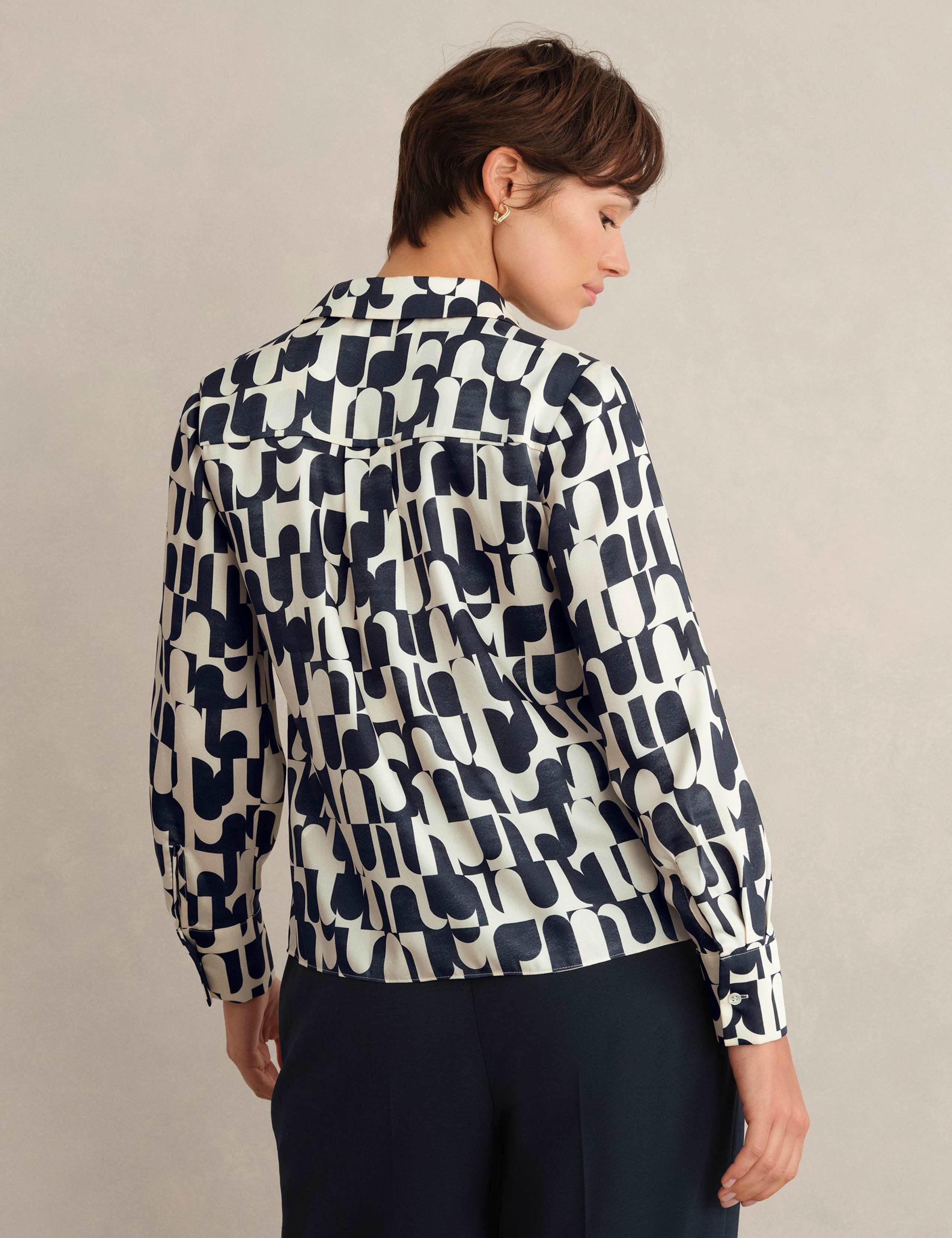 Geometric Collared Blouson Sleeve Shirt 4 of 5