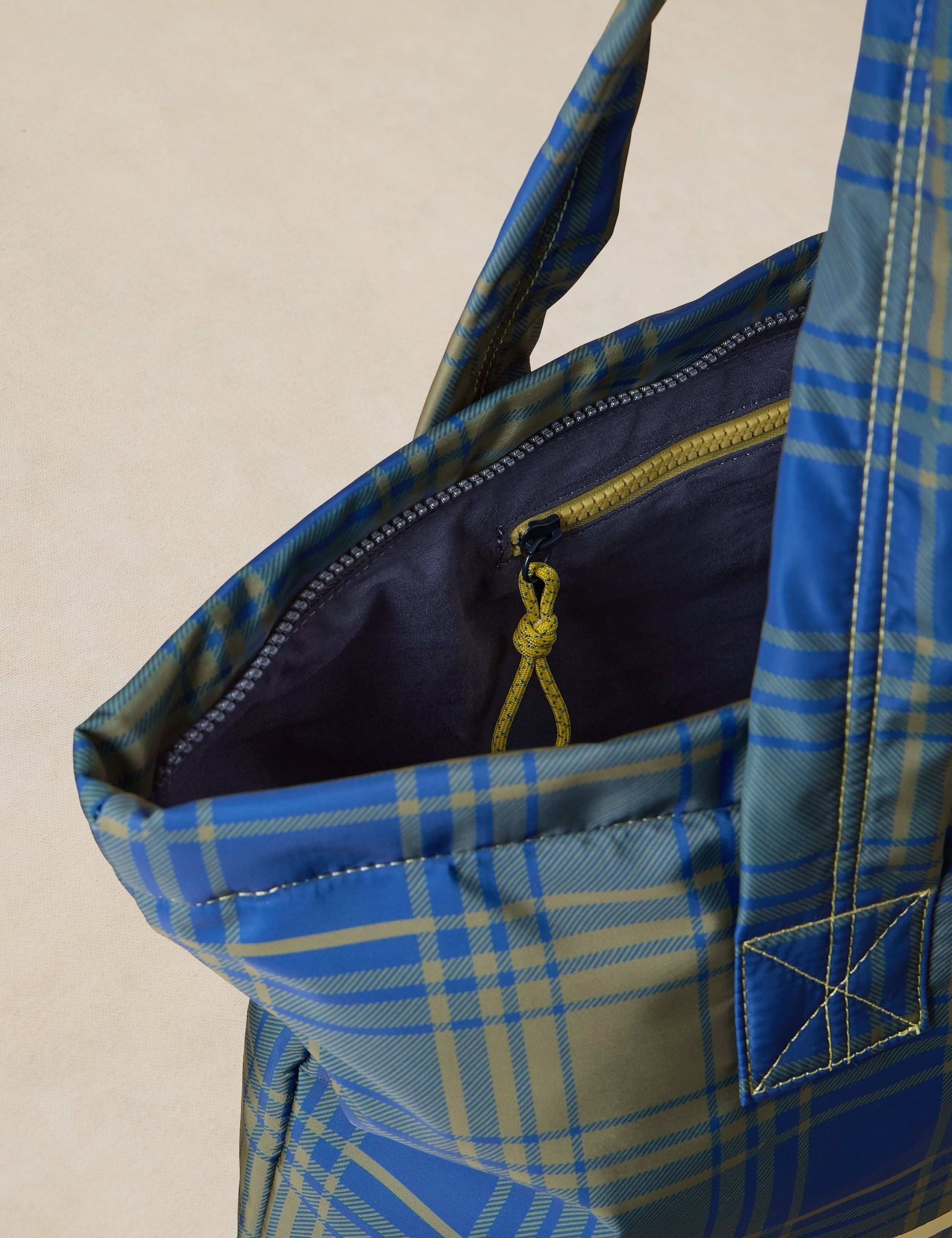 Checked Tote Bag 5 of 5