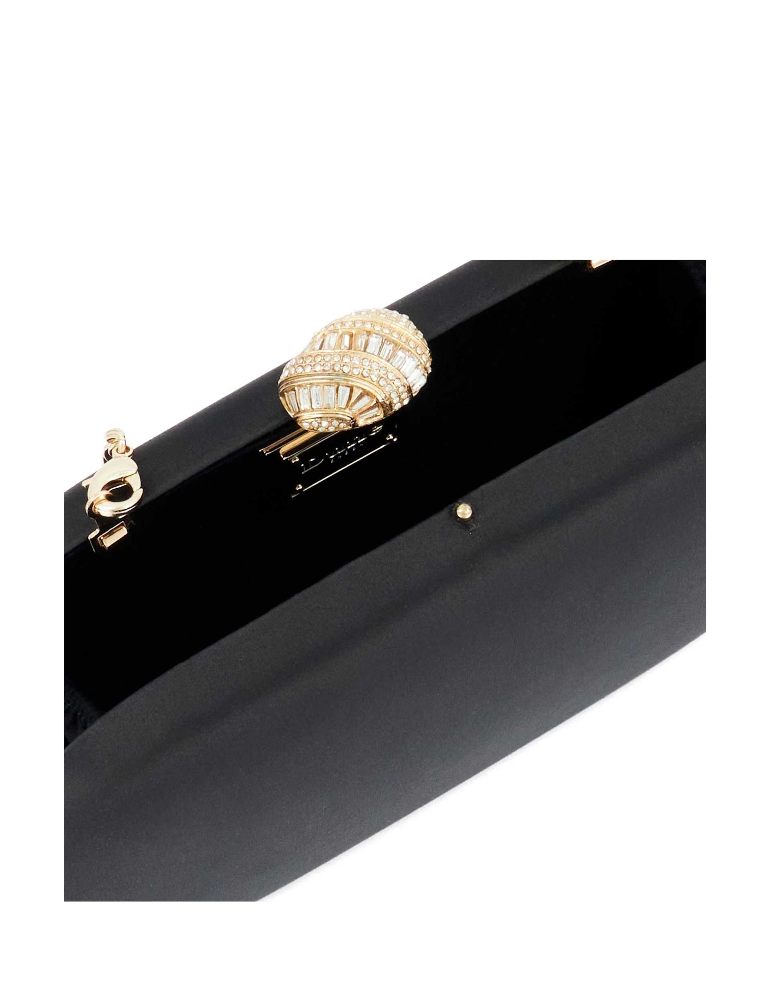 Chain Strap Clutch Bag 4 of 5