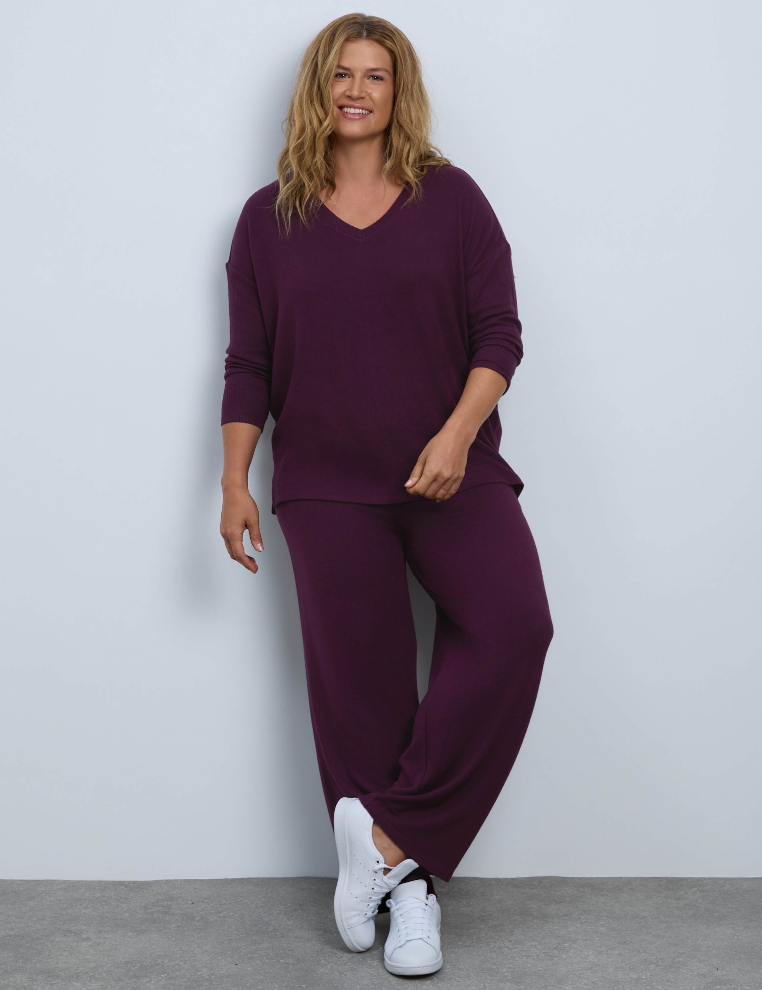 Curve Supersoft Ribbed V Neck Jumper 3 of 4