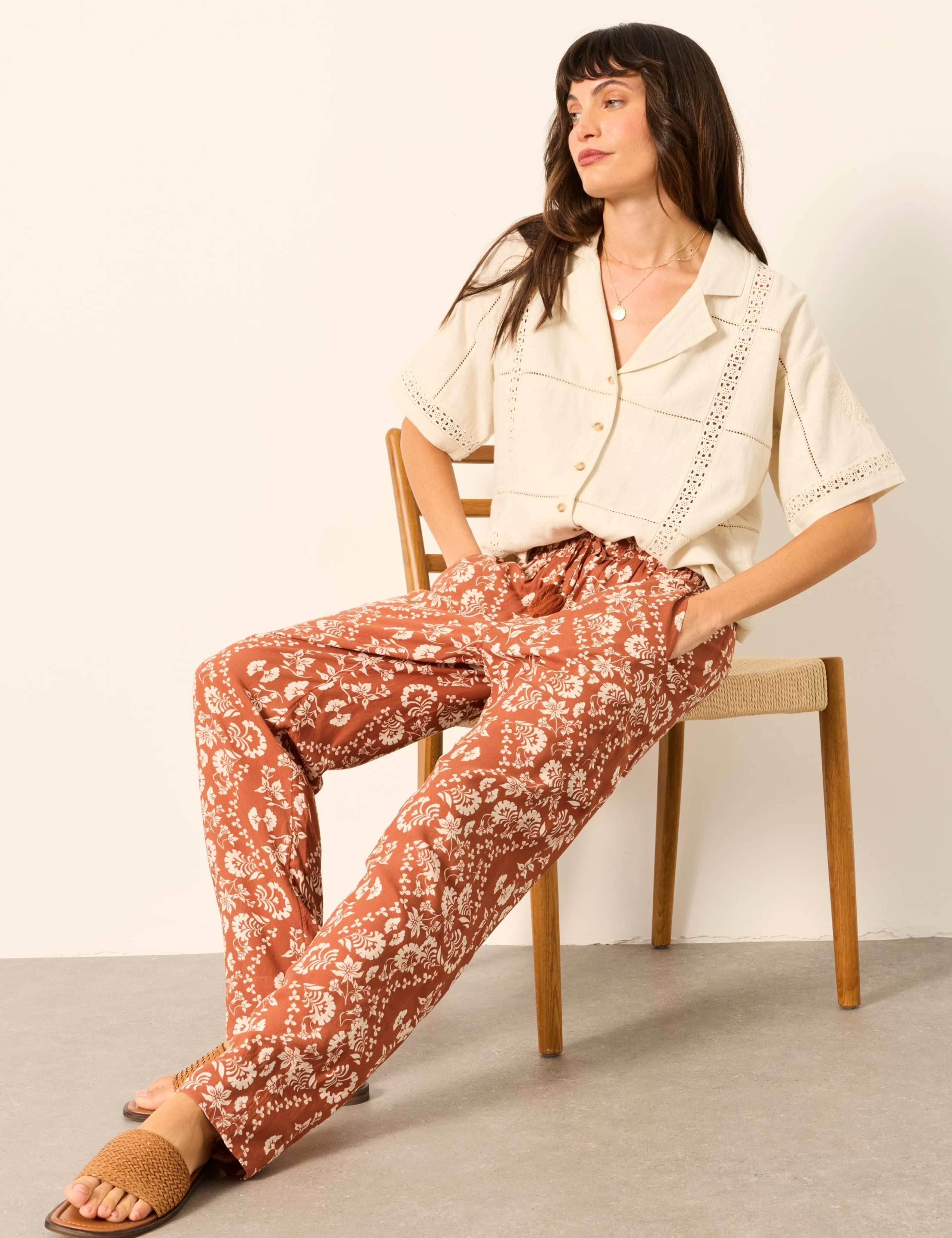 Floral Drawstring Pull On Trousers 5 of 7