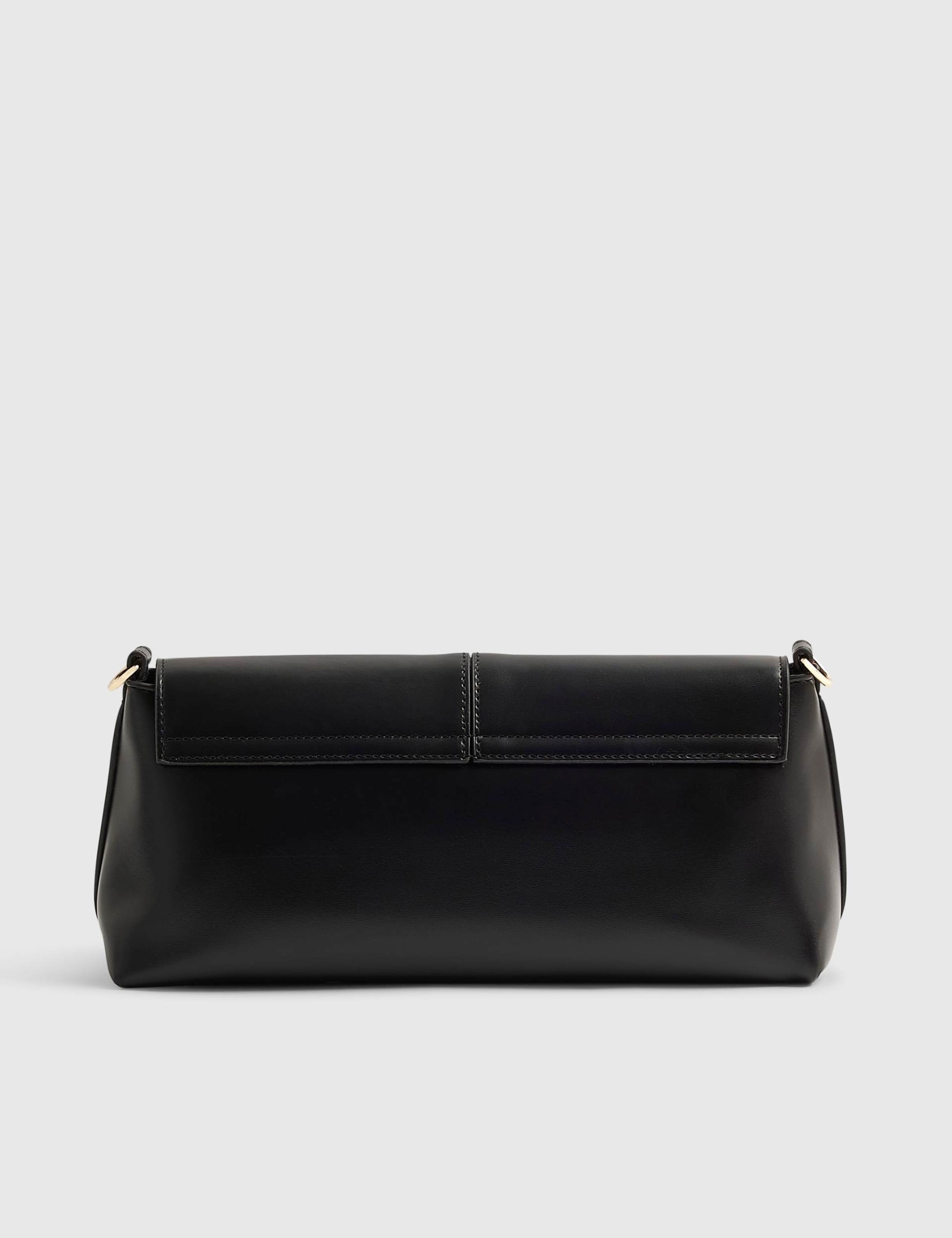 Detachable Strap Clutch Bag 4 of 5