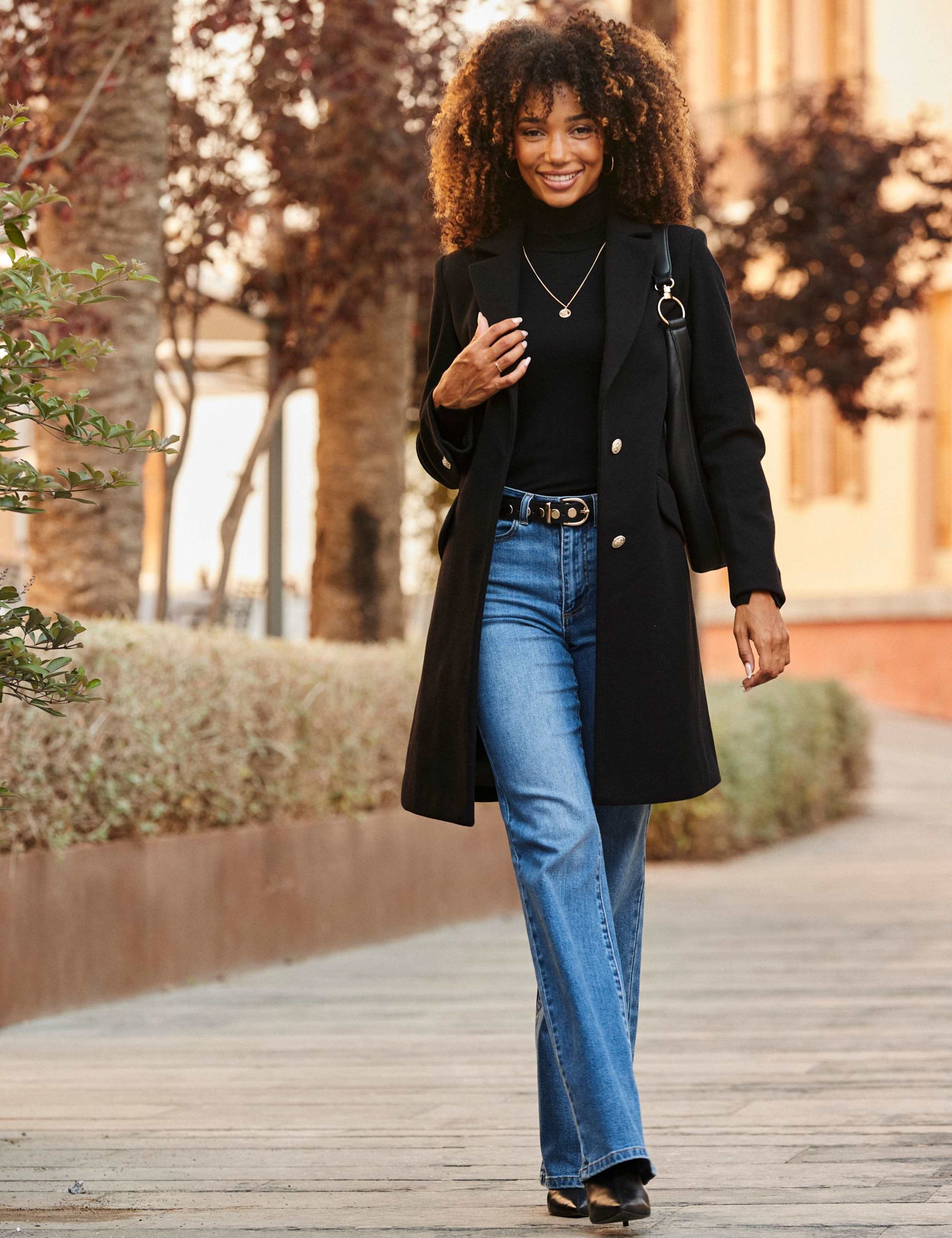 Mid Rise Wide Leg Jeans 4 of 6