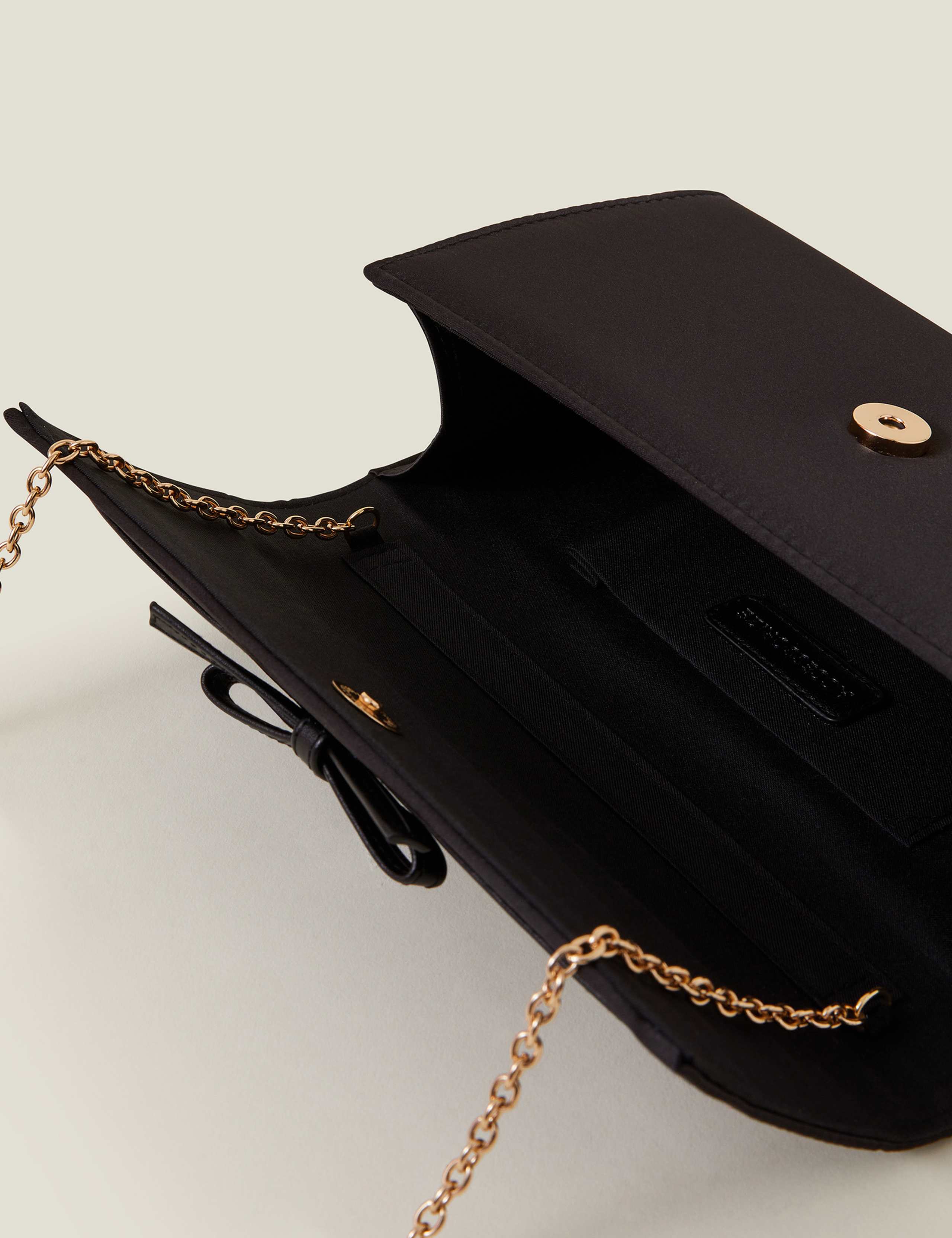 Bow Chain Strap Clutch Bag 3 of 4