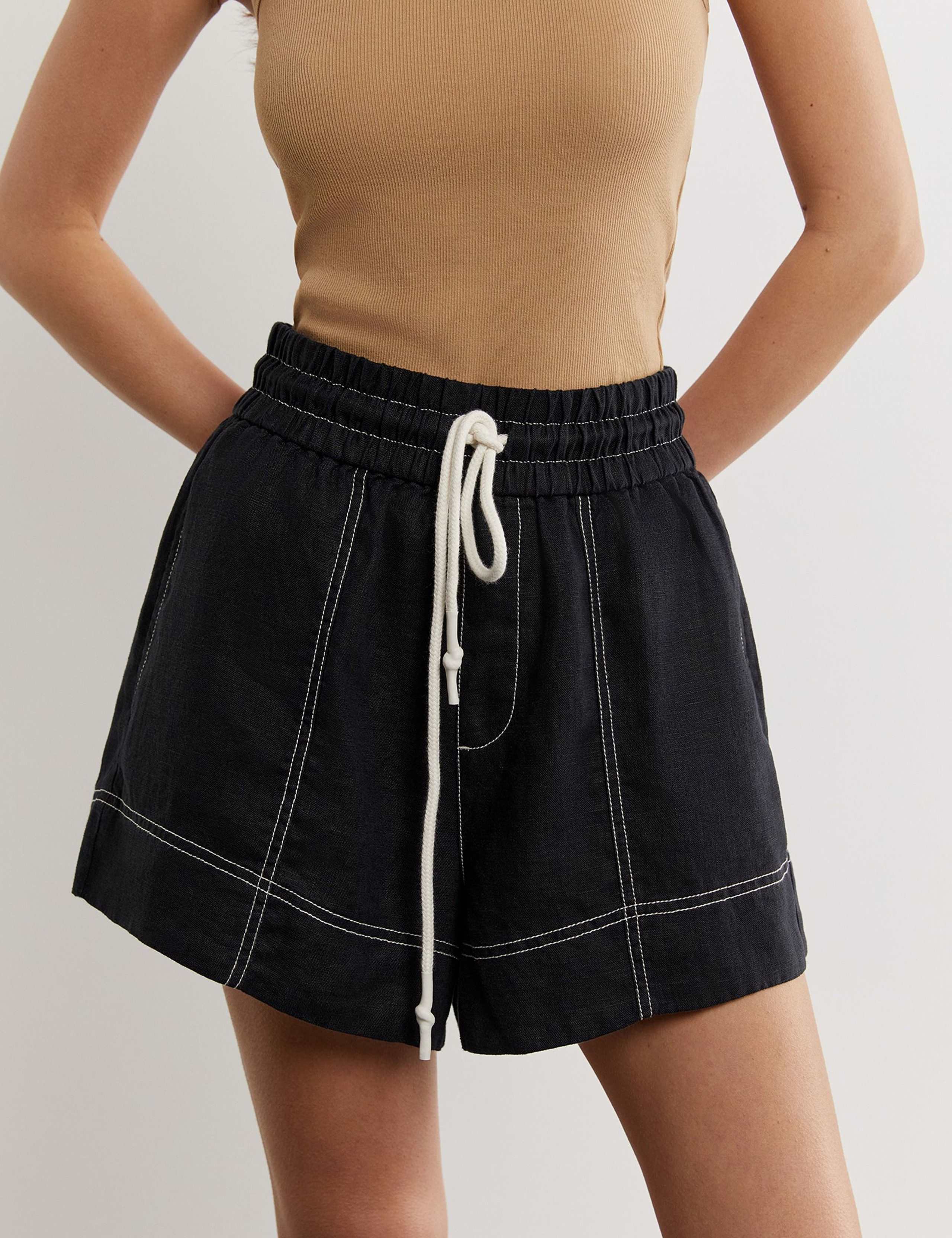 Pure Linen High Waisted Shorts 3 of 7