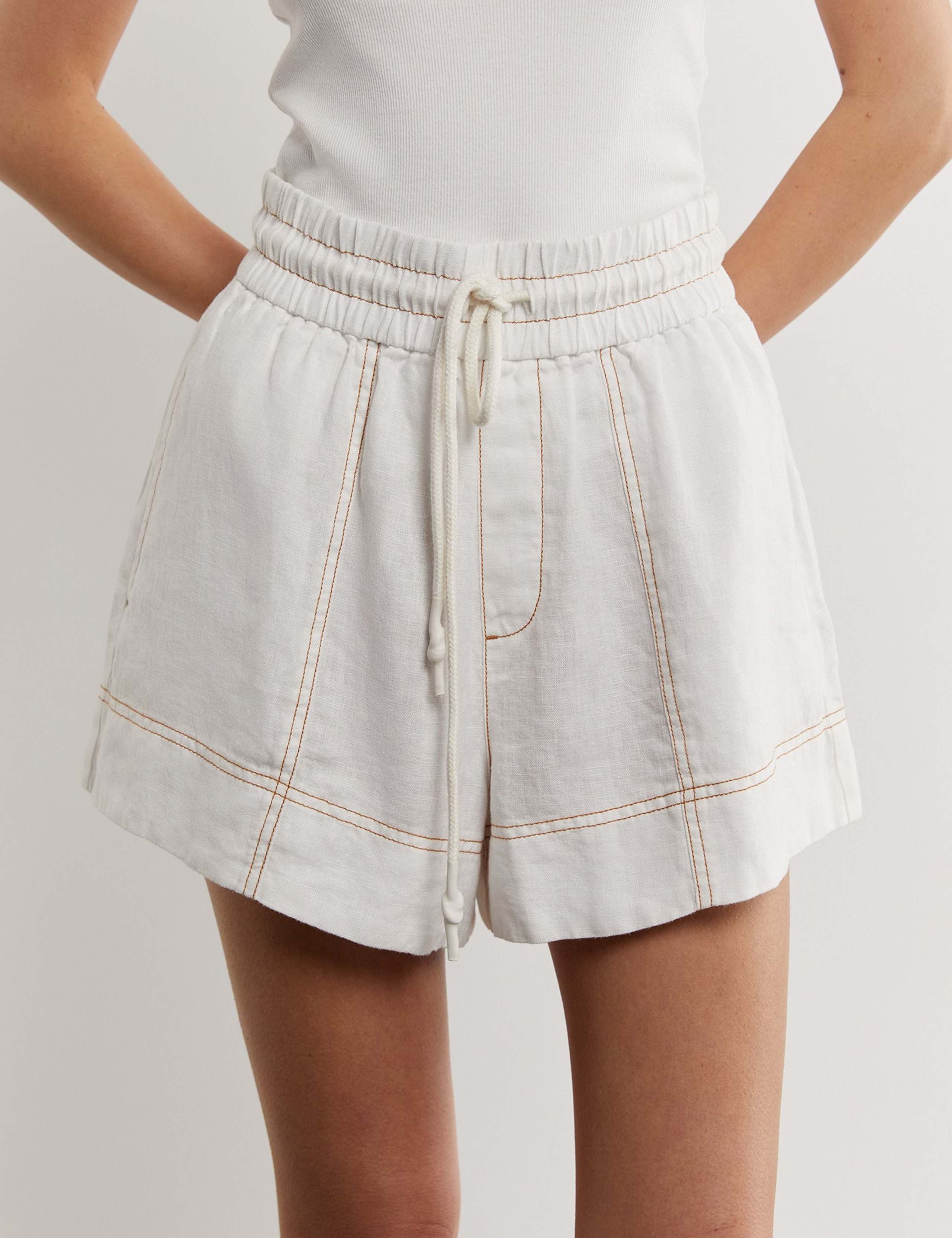 Pure Linen High Waisted Shorts 3 of 5