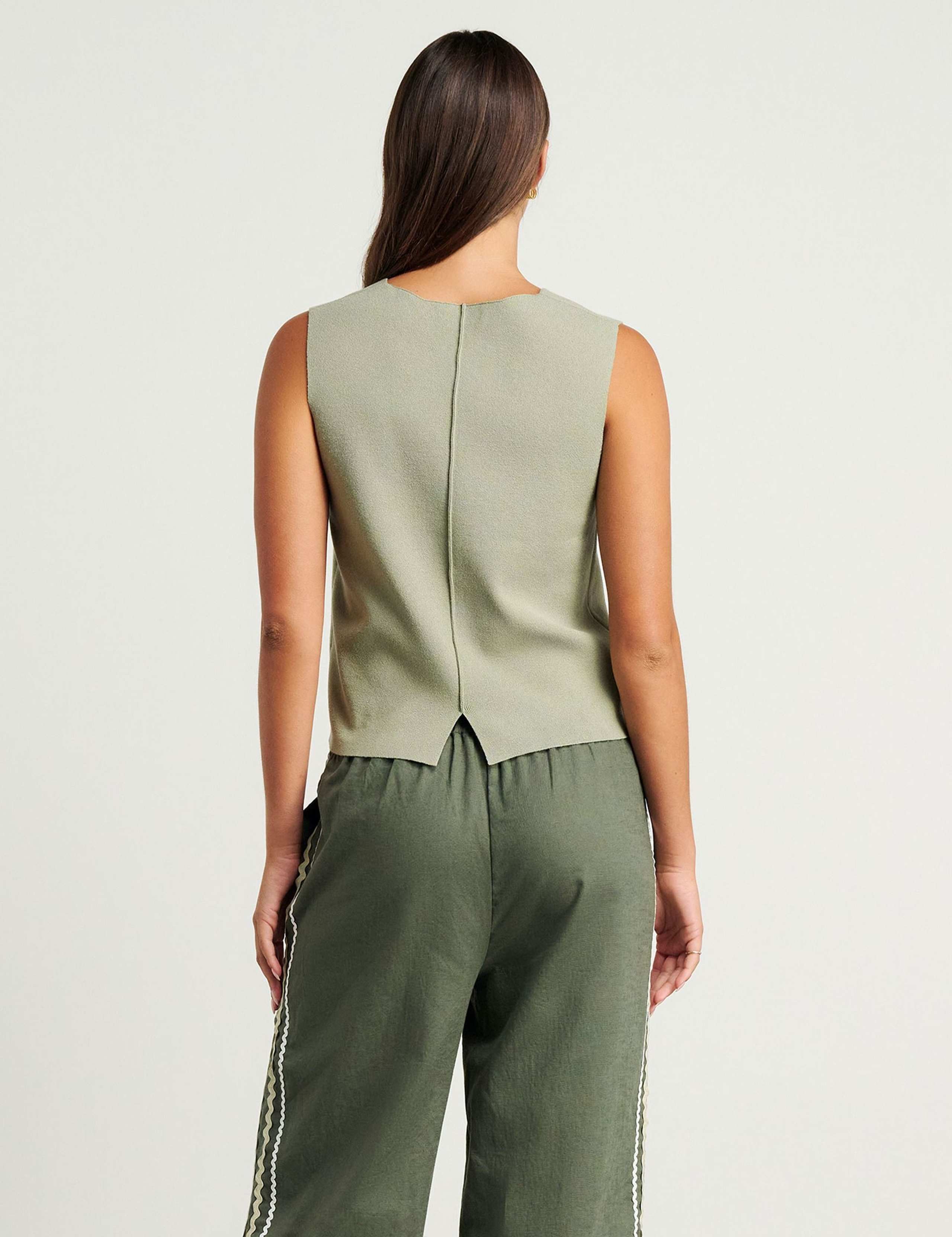 V-Neck Button Through Relaxed Knitted Vest 4 of 5
