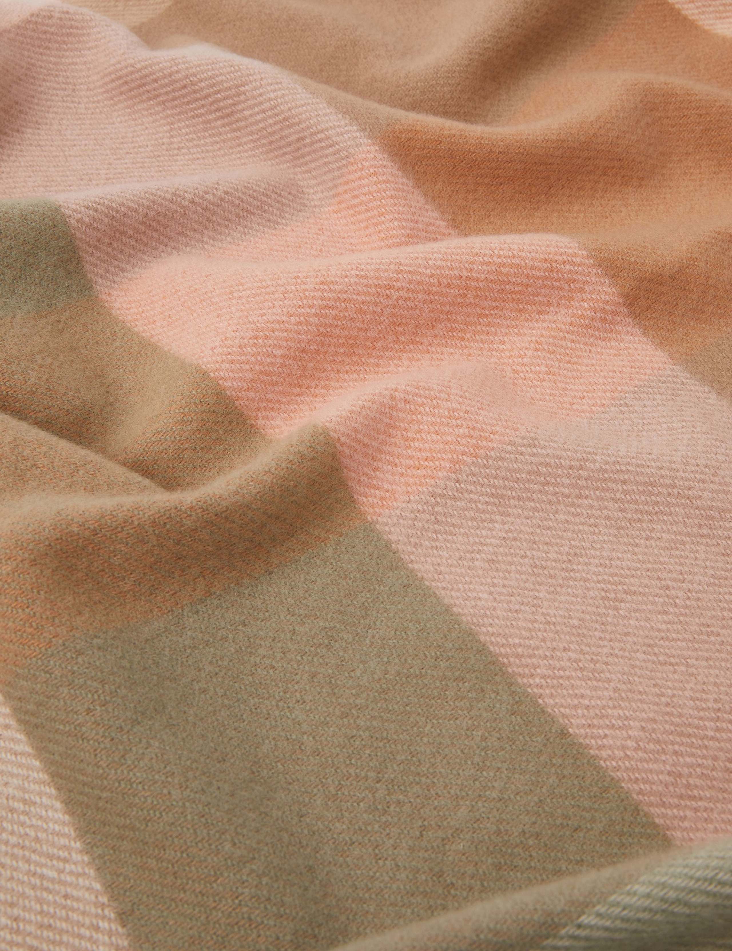 Checked Scarf 2 of 2