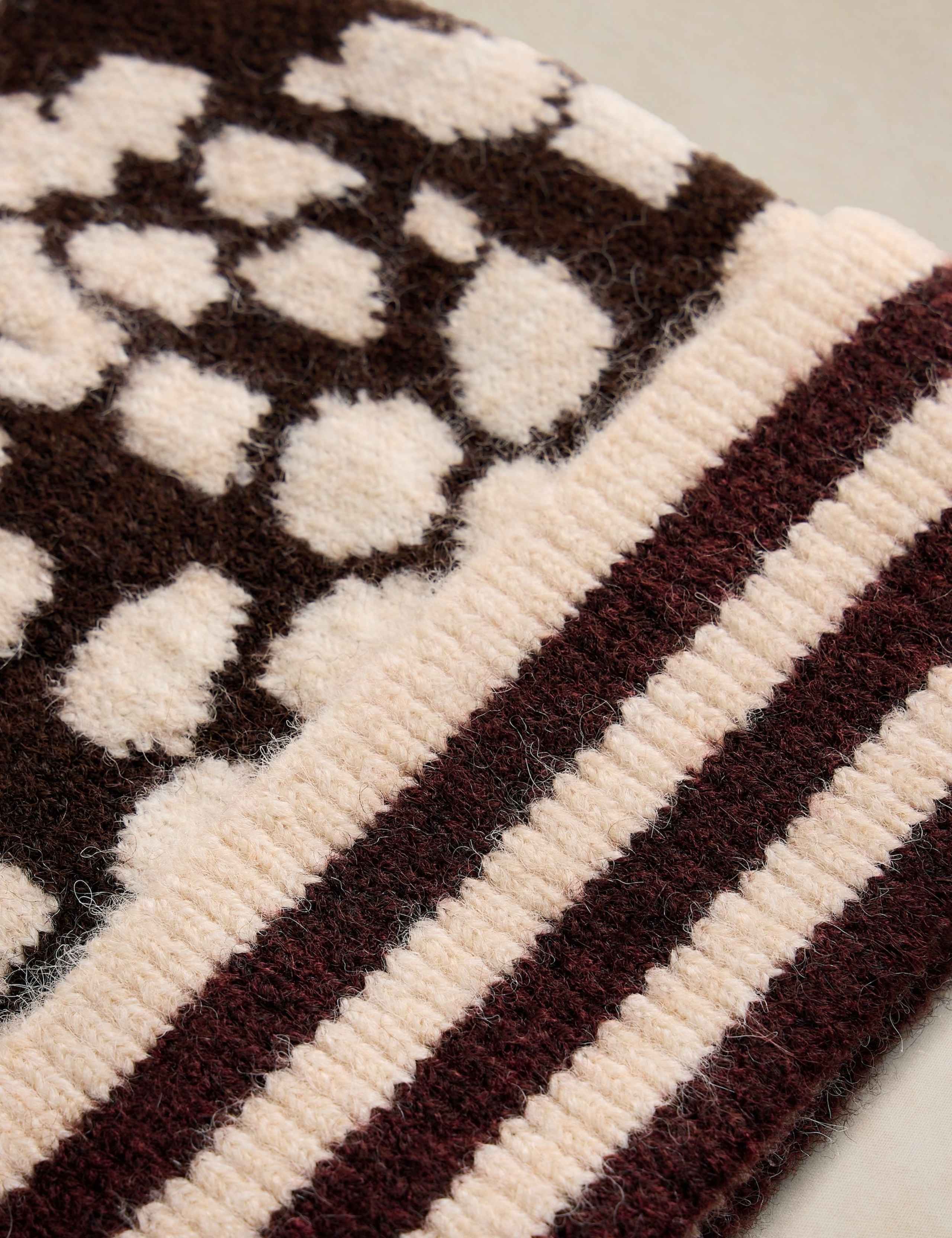 Jacquard Animal Beanie Hat 2 of 2