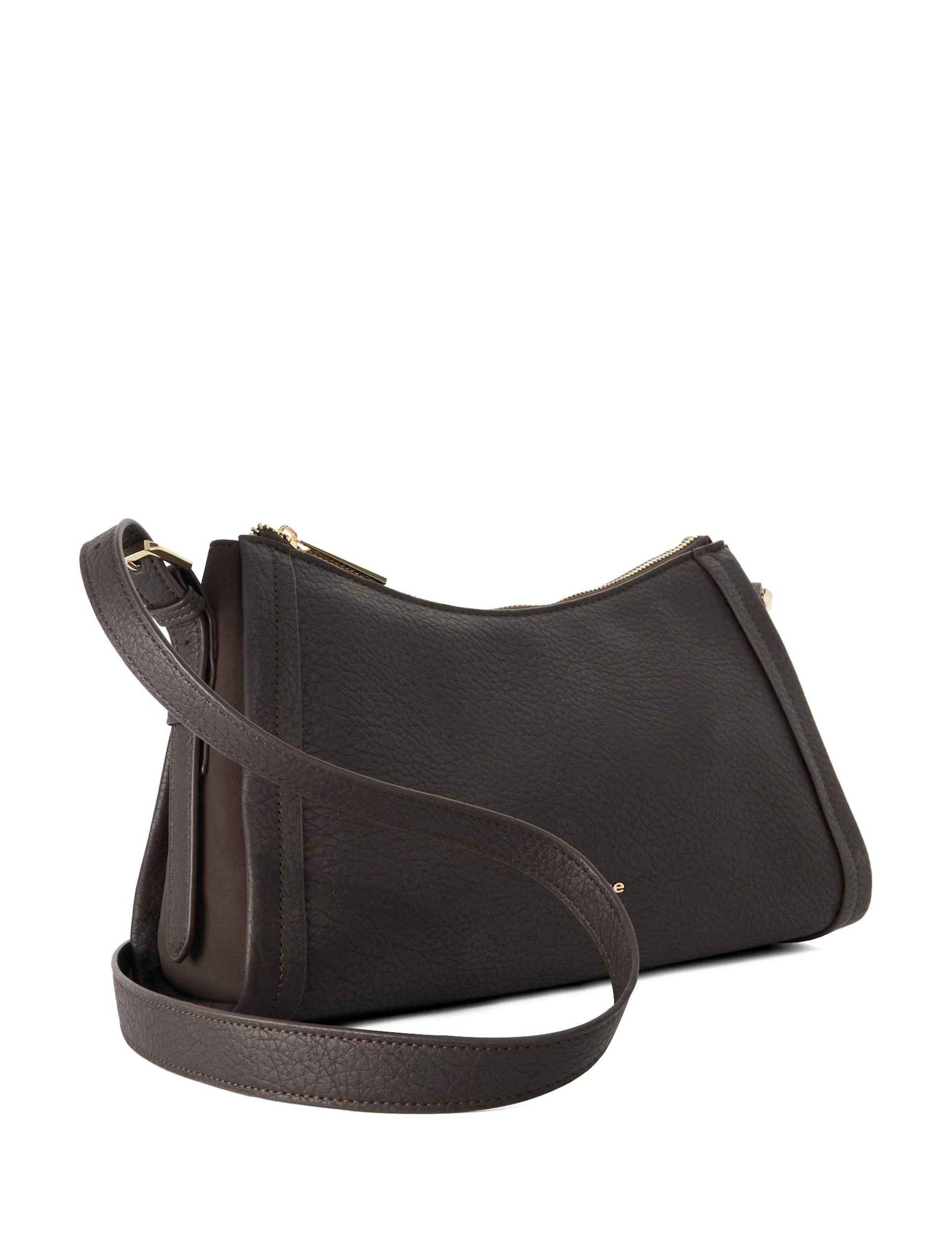 Curved Shoulder Bag 2 of 5