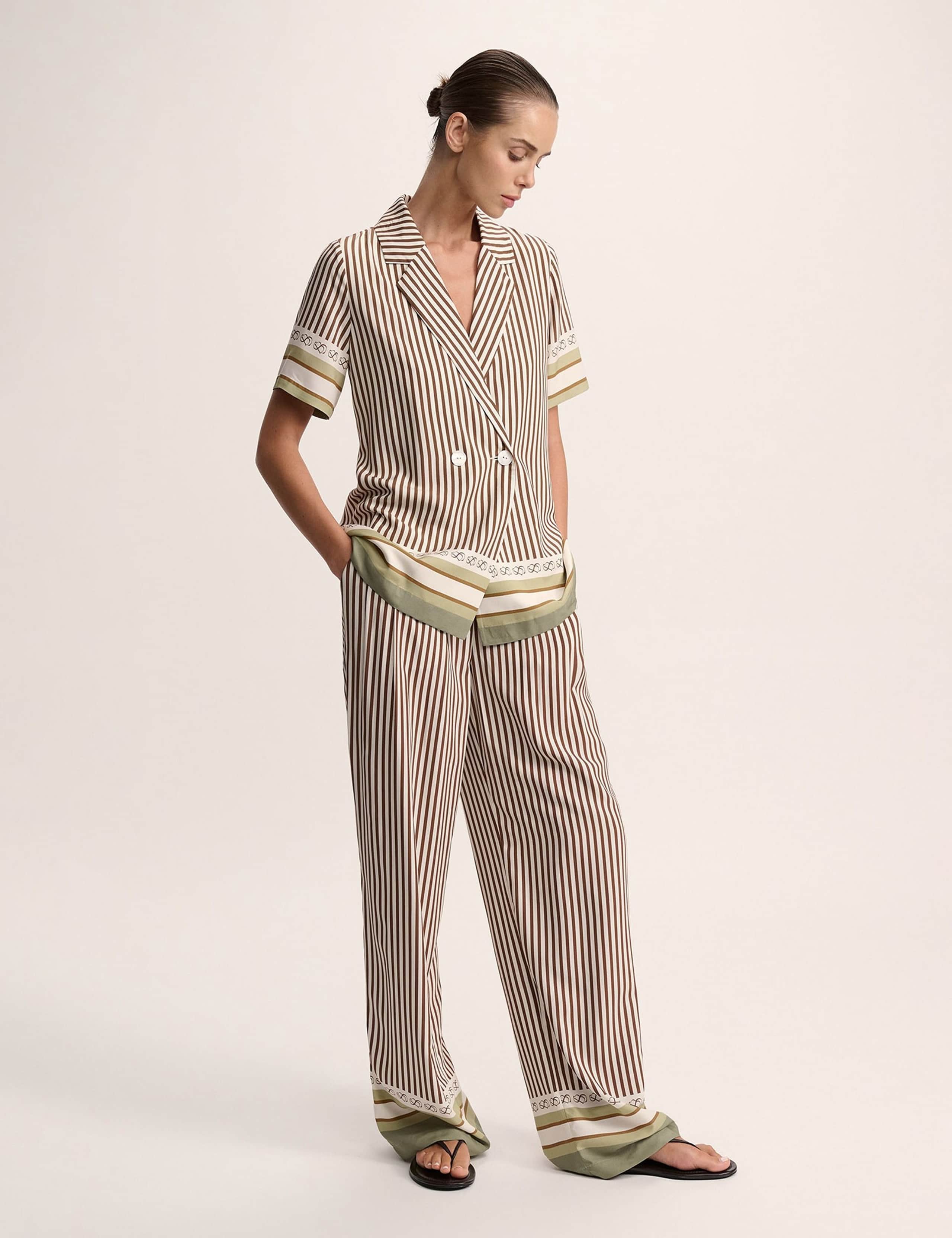 Relaxed Striped Short Sleeve Blazer 3 of 5