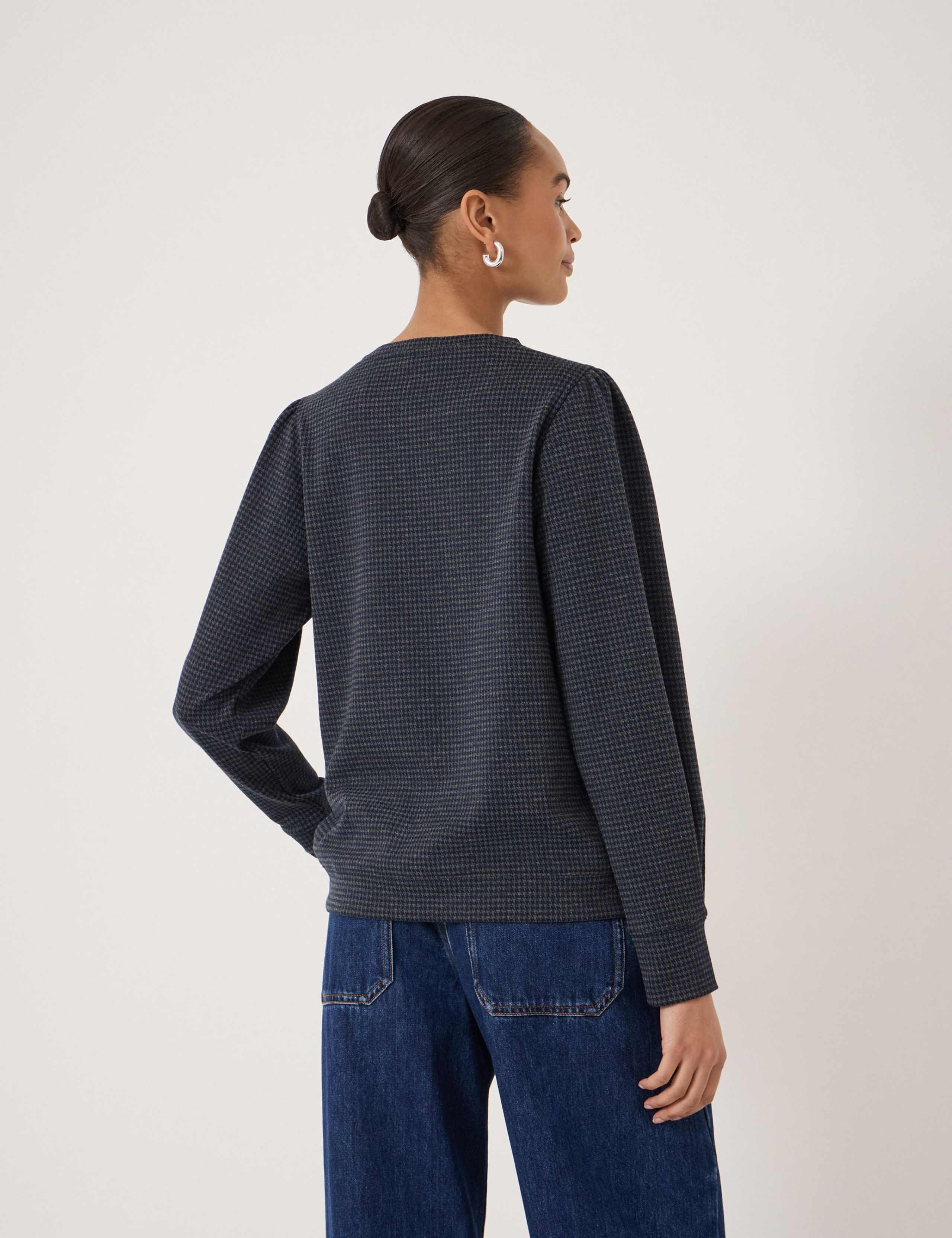 Jersey Checked Top 4 of 6