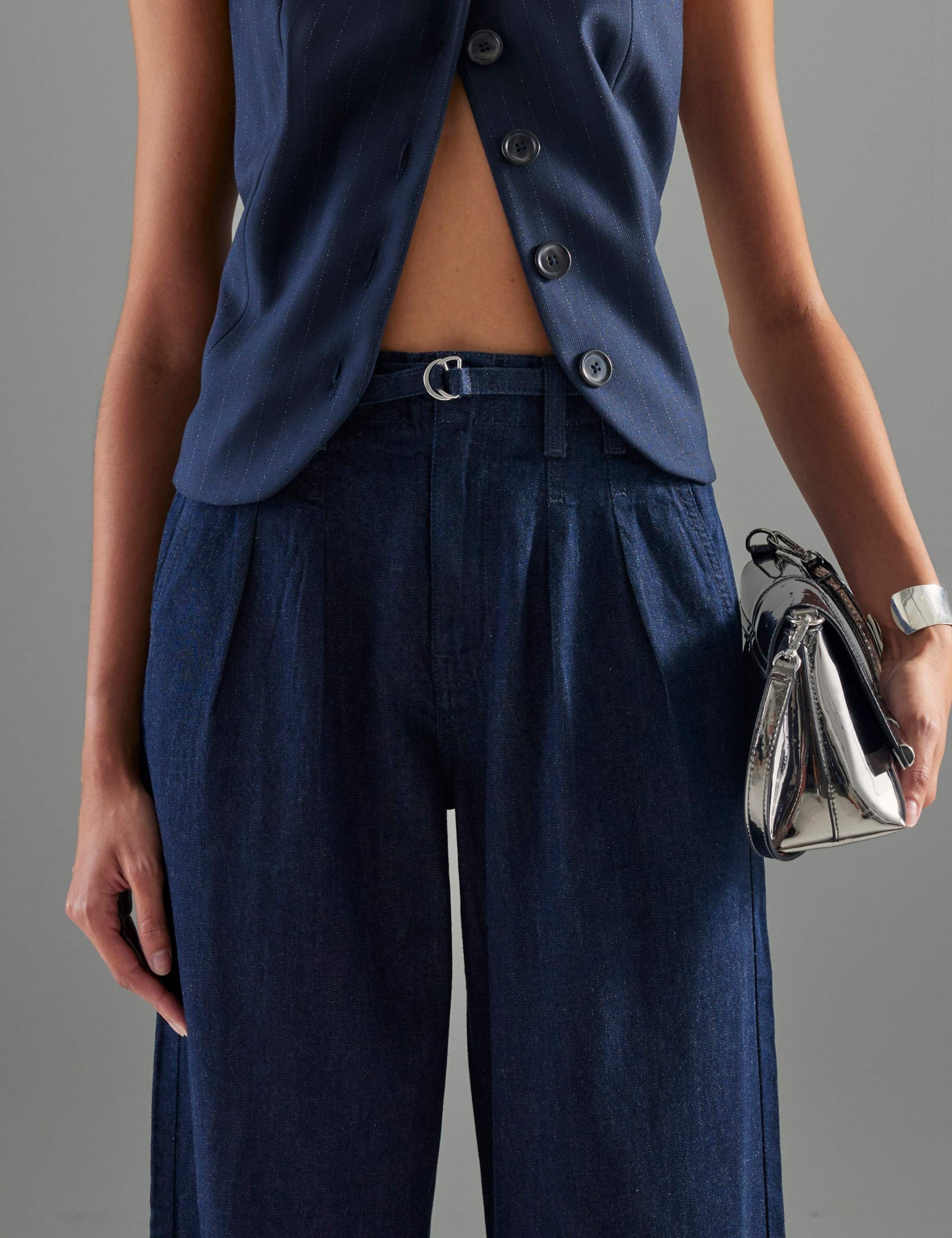High Wasited Belted Wide Leg Jeans 2 of 4
