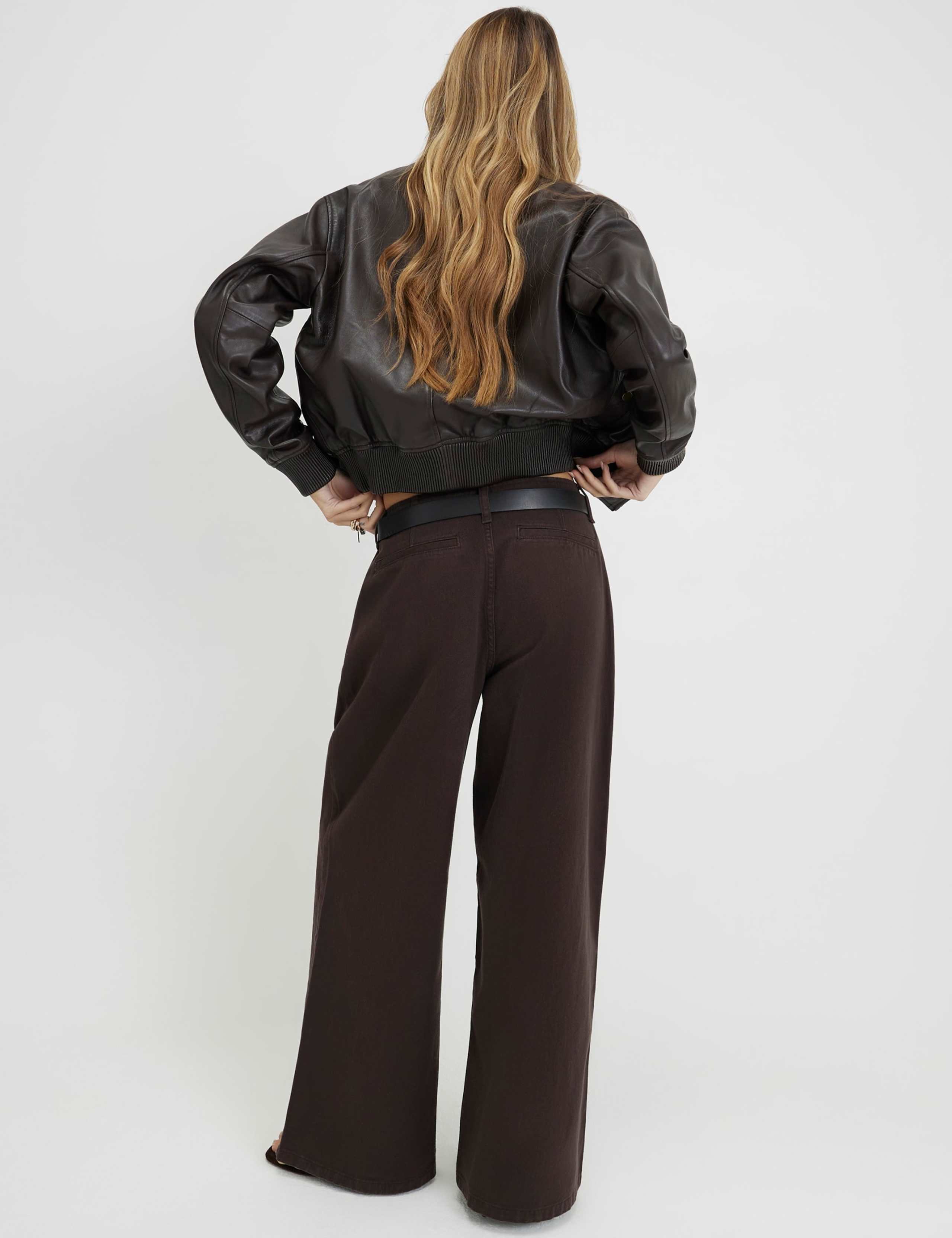 High Waisted Belted Pleated Wide Leg Jeans 3 of 4