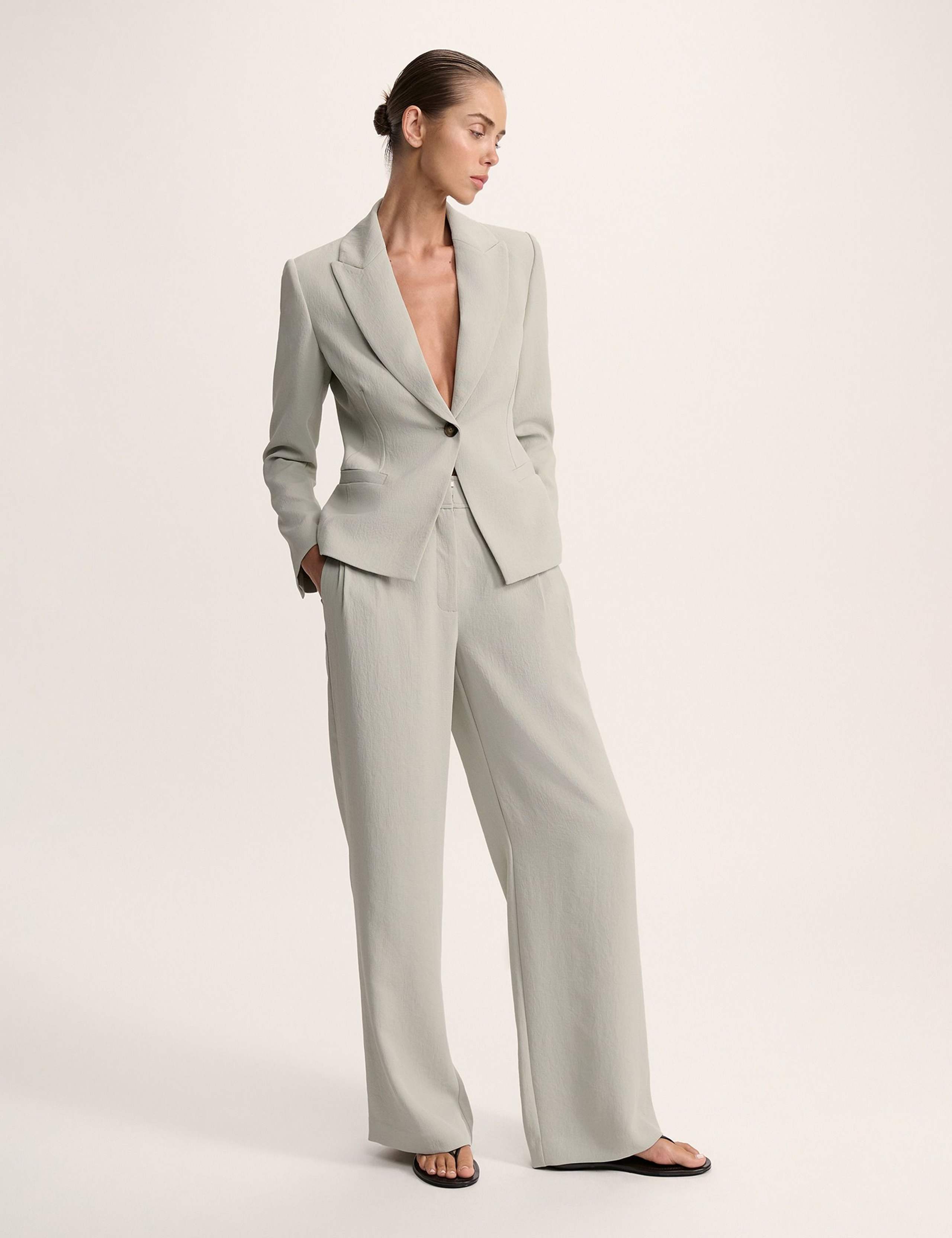Tailored Single Breasted Blazer 3 of 9