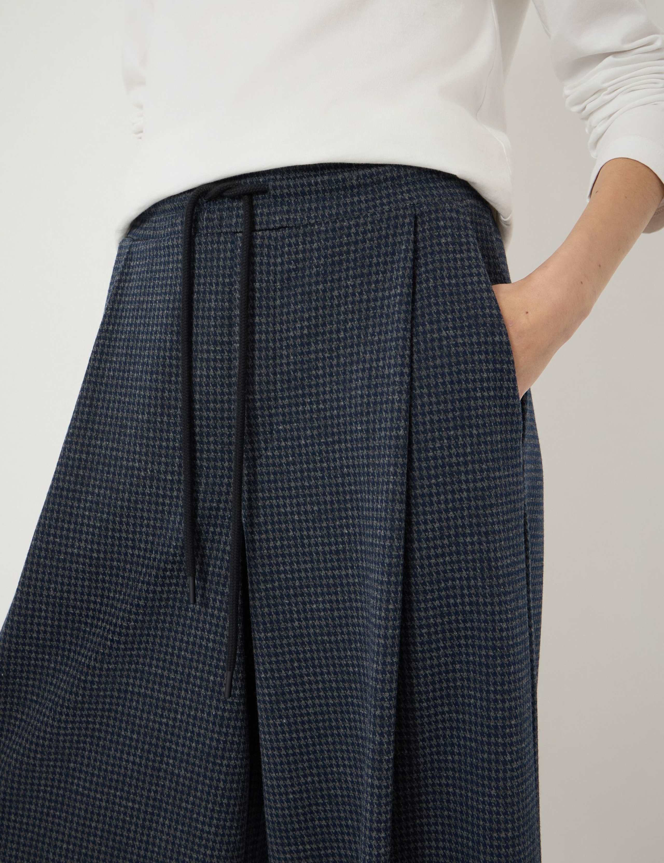Jersey Check Wide Leg Drawstring Trousers 5 of 5