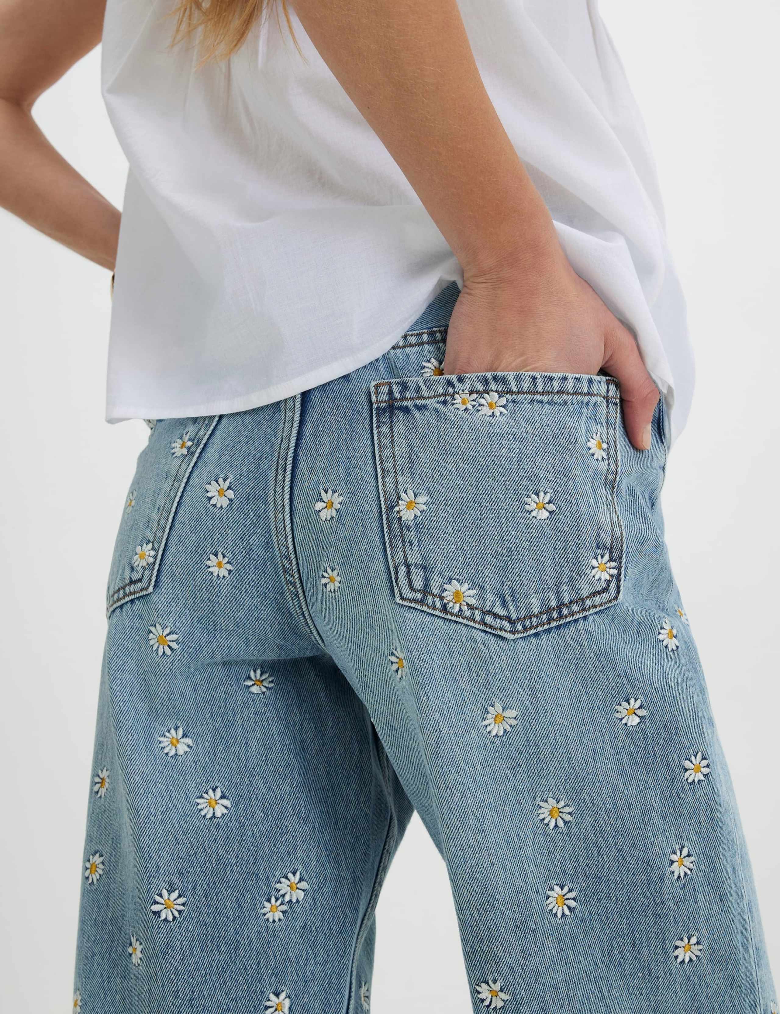 Relaxed Daisy Embroidered Straight Leg Jeans 3 of 4