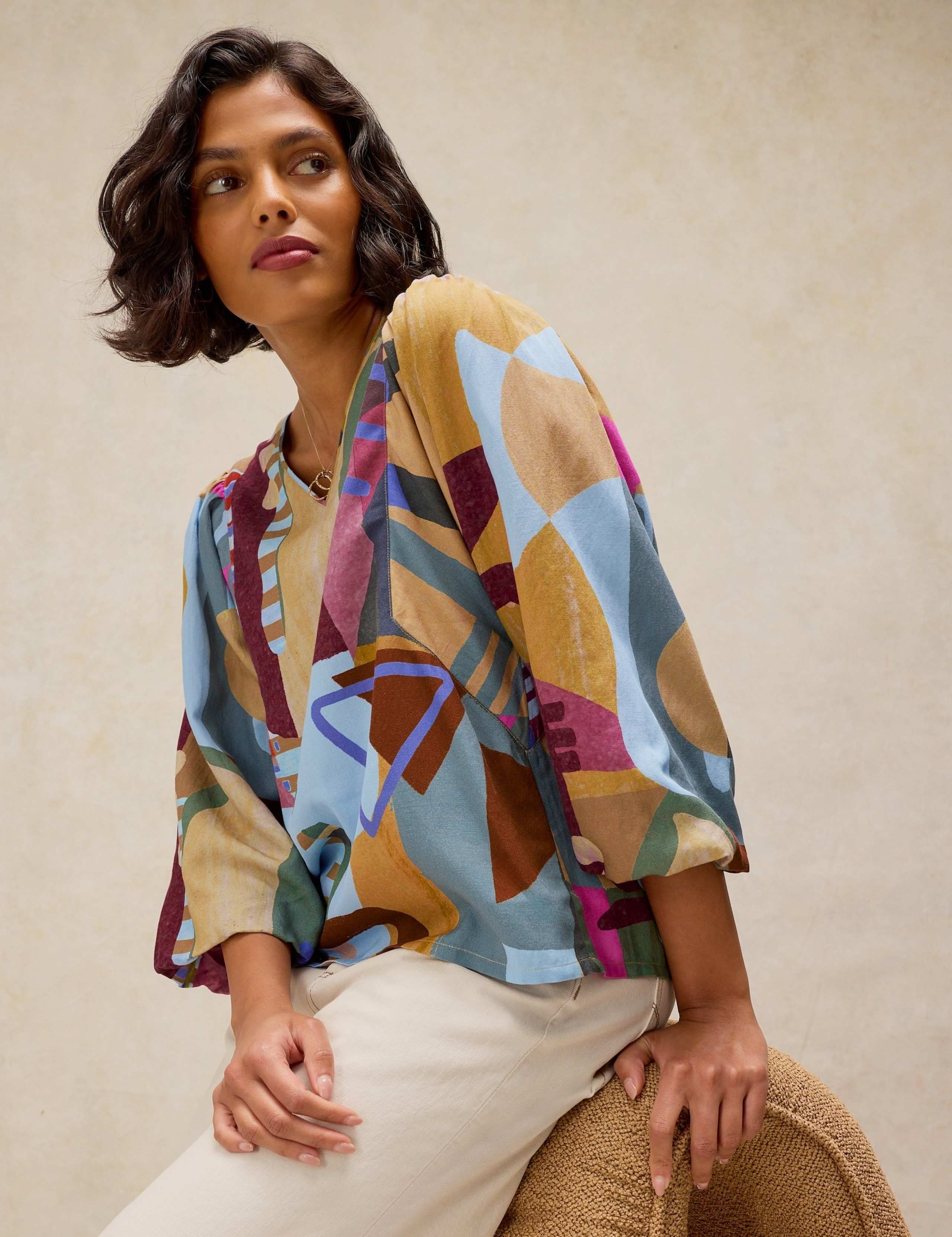 Cotton Blend Printed V-Neck Blouse 4 of 6