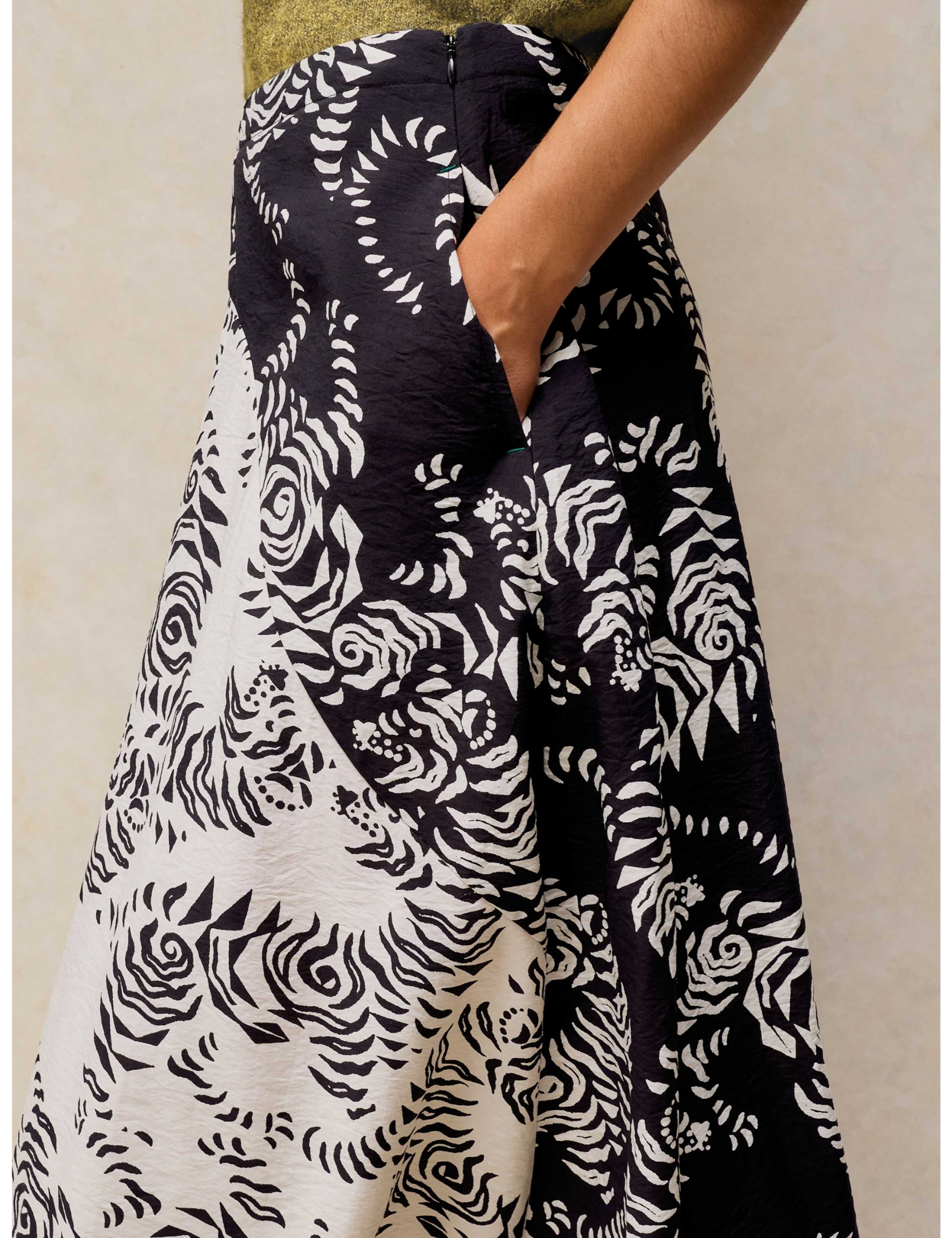 Tierney Midi Asymmetric Skirt 6 of 7