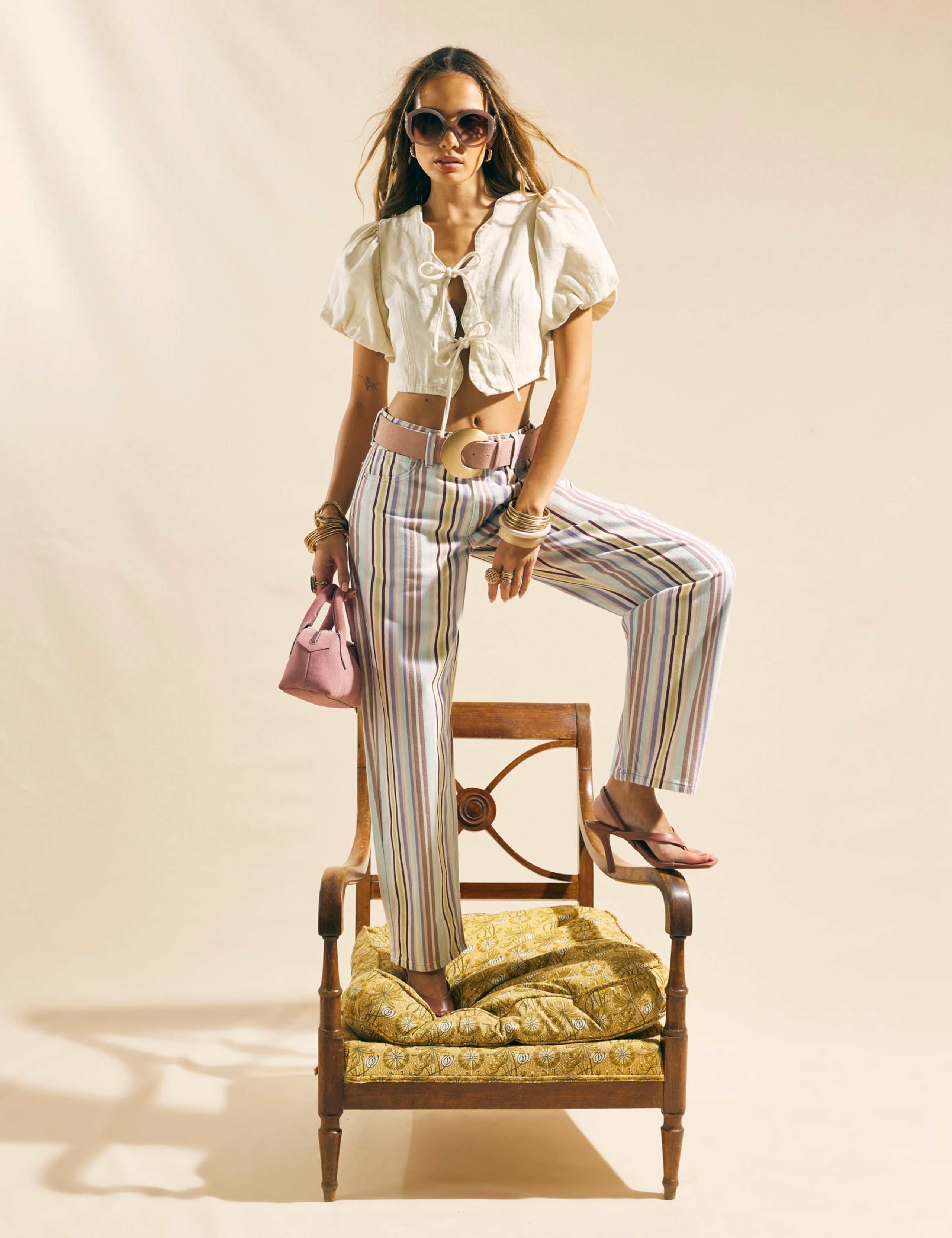 Mid Rise Striped Barrel Jeans 3 of 4