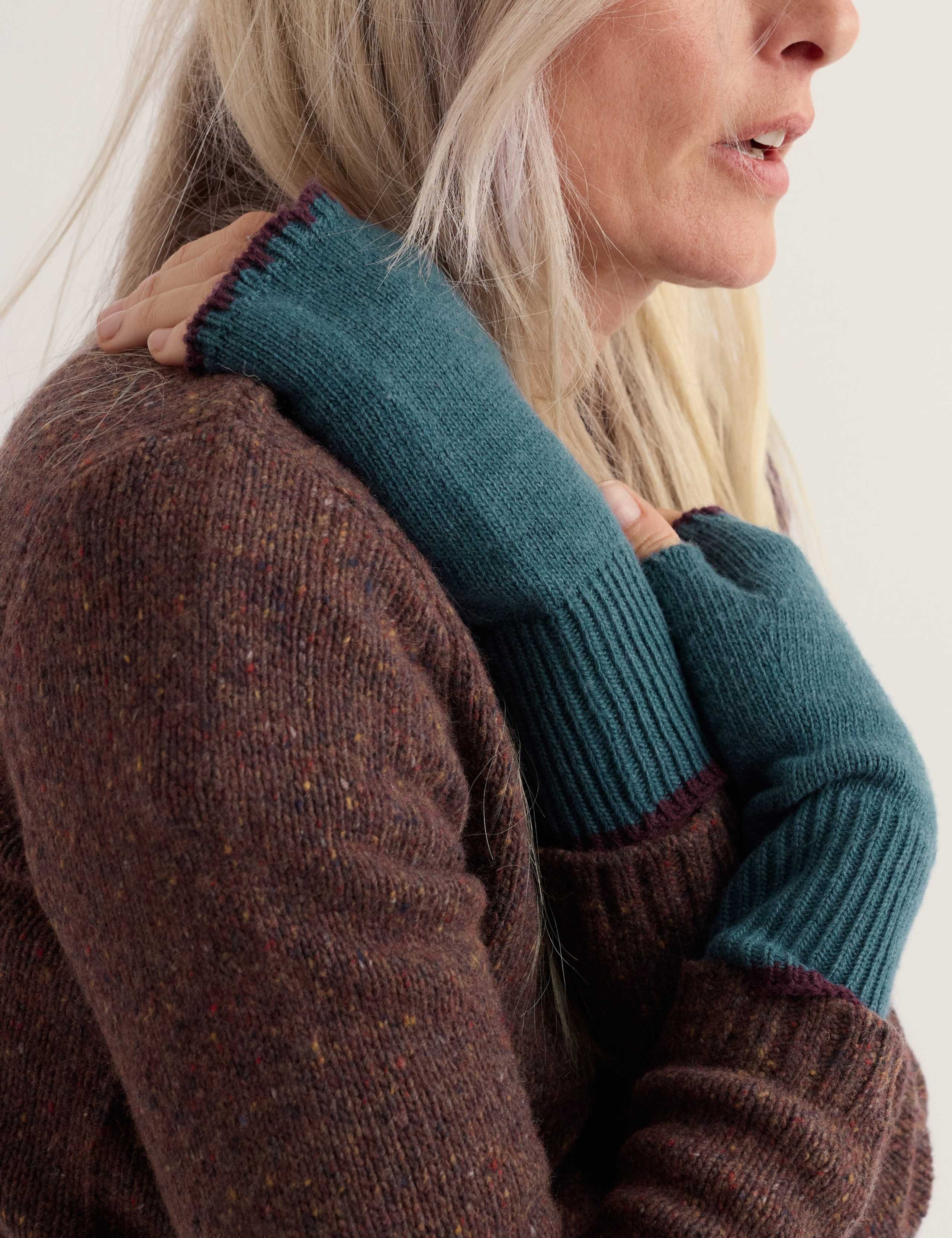 Cotton Blend Fingerless Gloves with Merino Wool 4 of 5