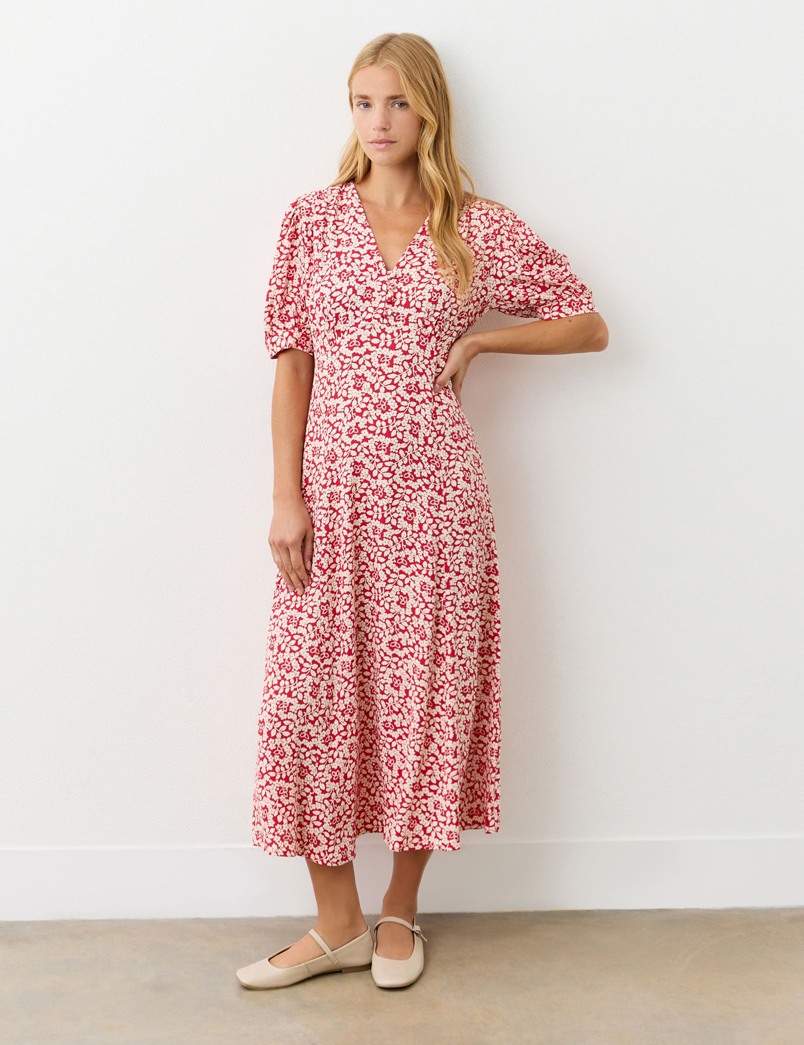 Floral V-Neck Midi Tea Dress 2 of 4