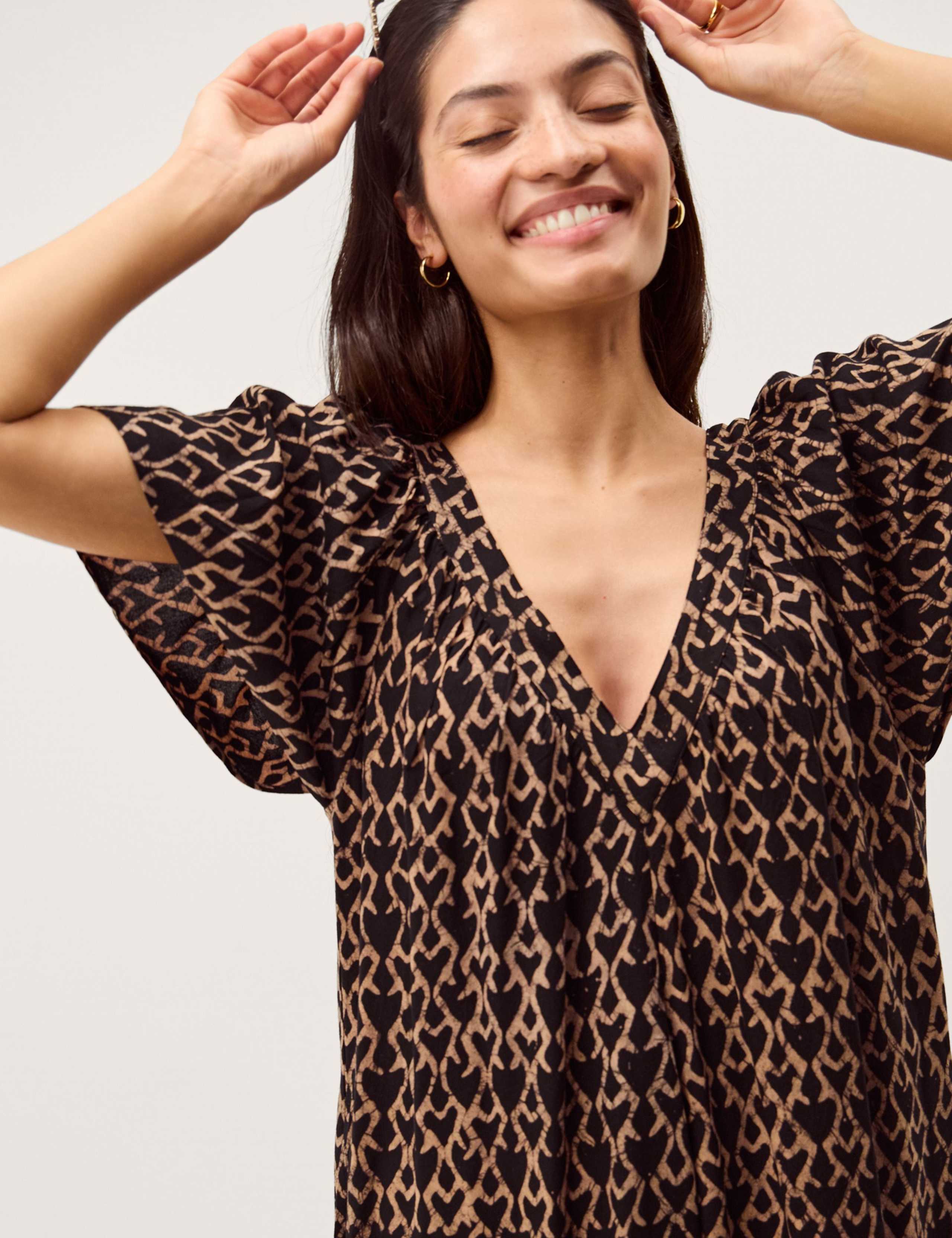 Geometric Angel Sleeve Wide Leg Jumpsuit 4 of 5