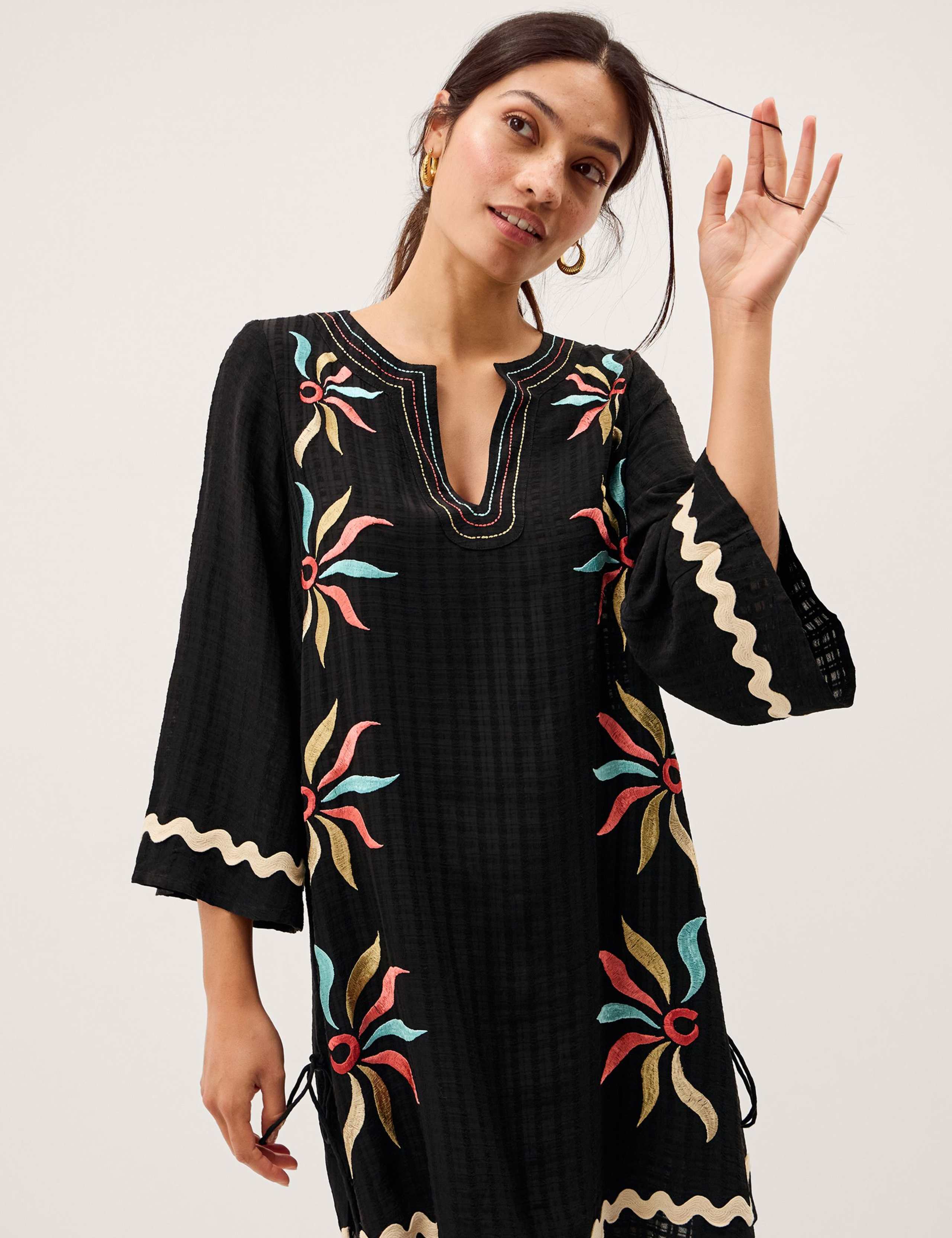 Embroidered Notch Neck Mini Kaftan Dress 4 of 5
