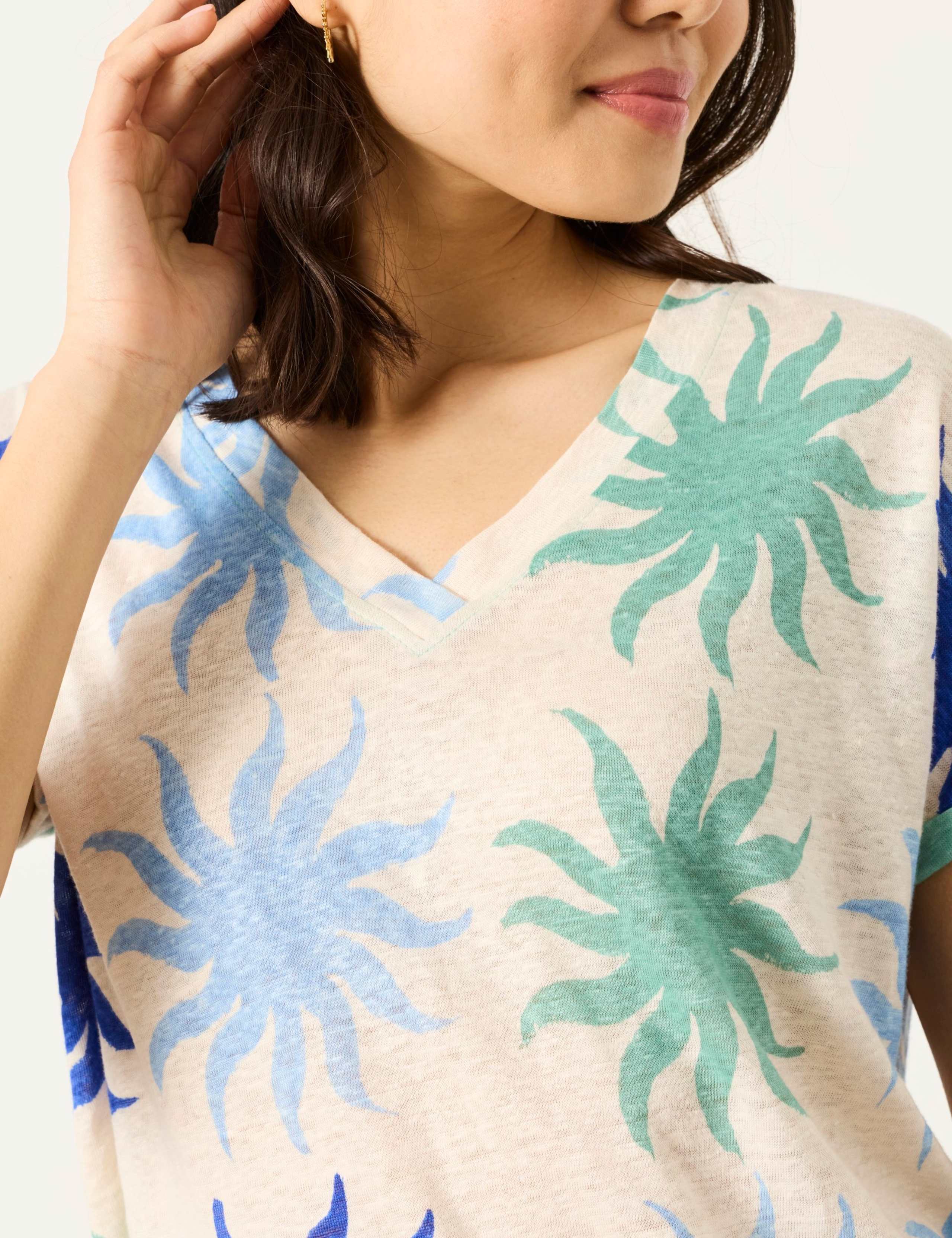 Pure Linen Printed V-Neck T-Shirt 5 of 5