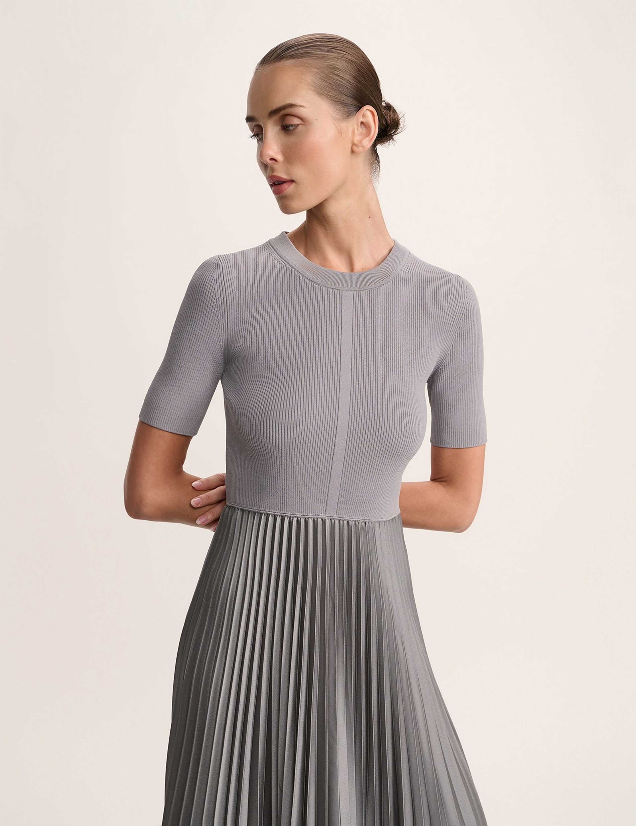 Textured Midi Skater Dress 3 of 6