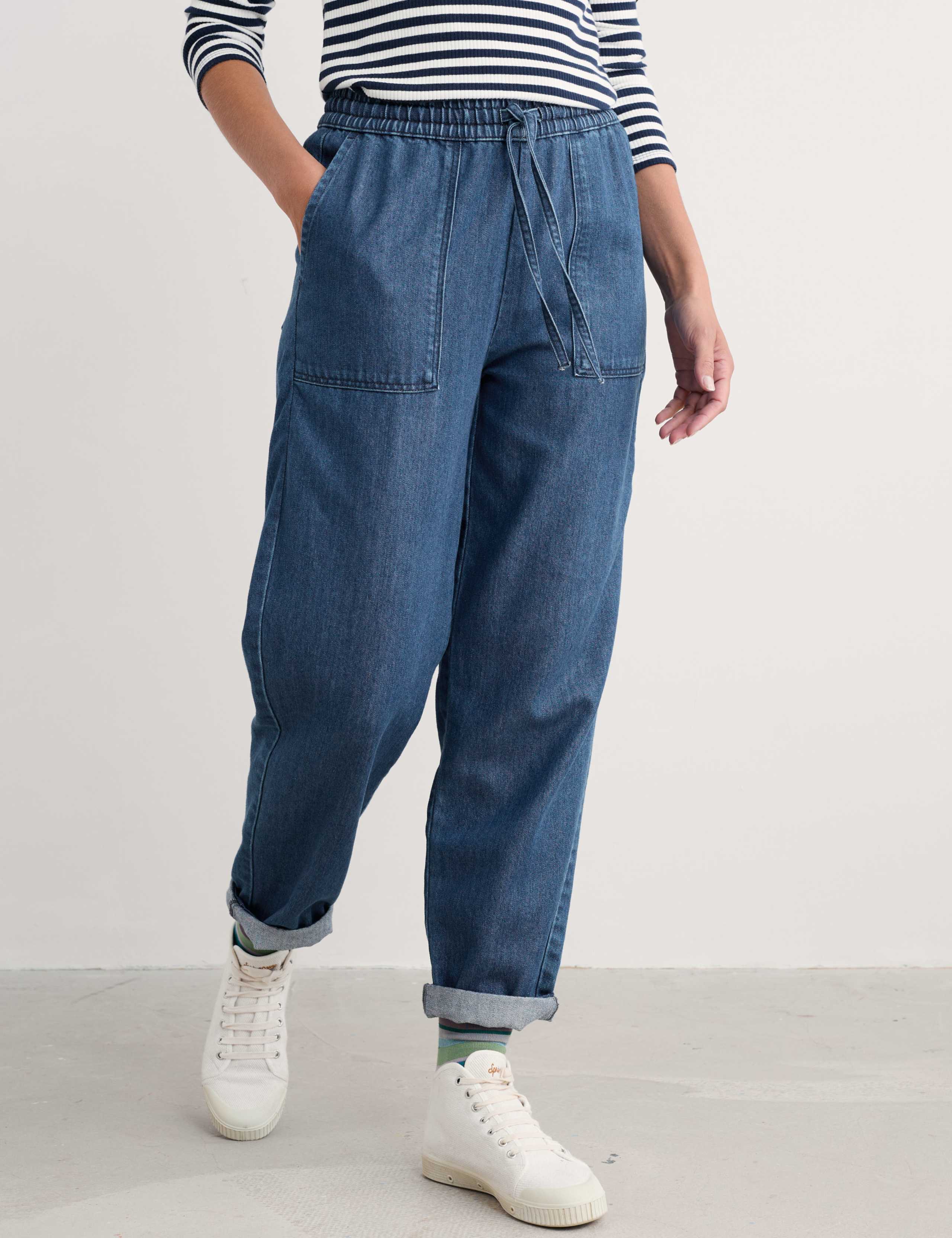Denim Tapered Trousers with Linen 3 of 4