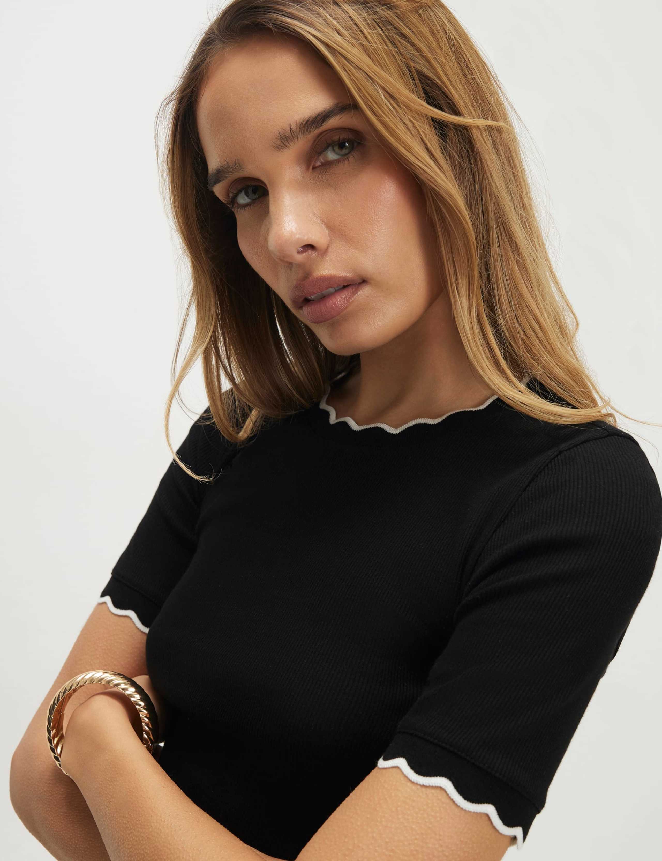 Cotton Rich Scallop Trim Fitted T-Shirt 3 of 4