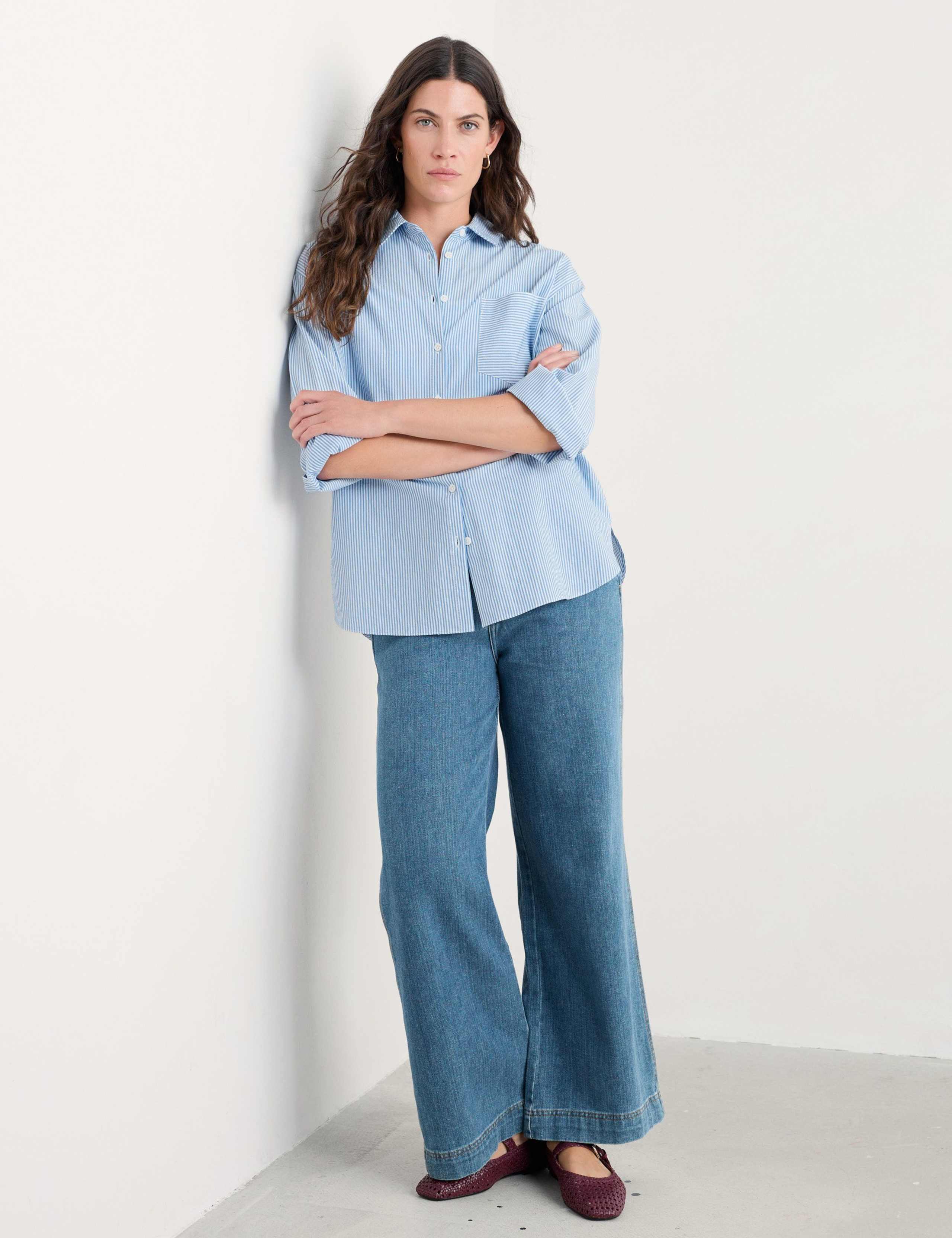 High Waisted Wide Leg Jeans 4 of 5