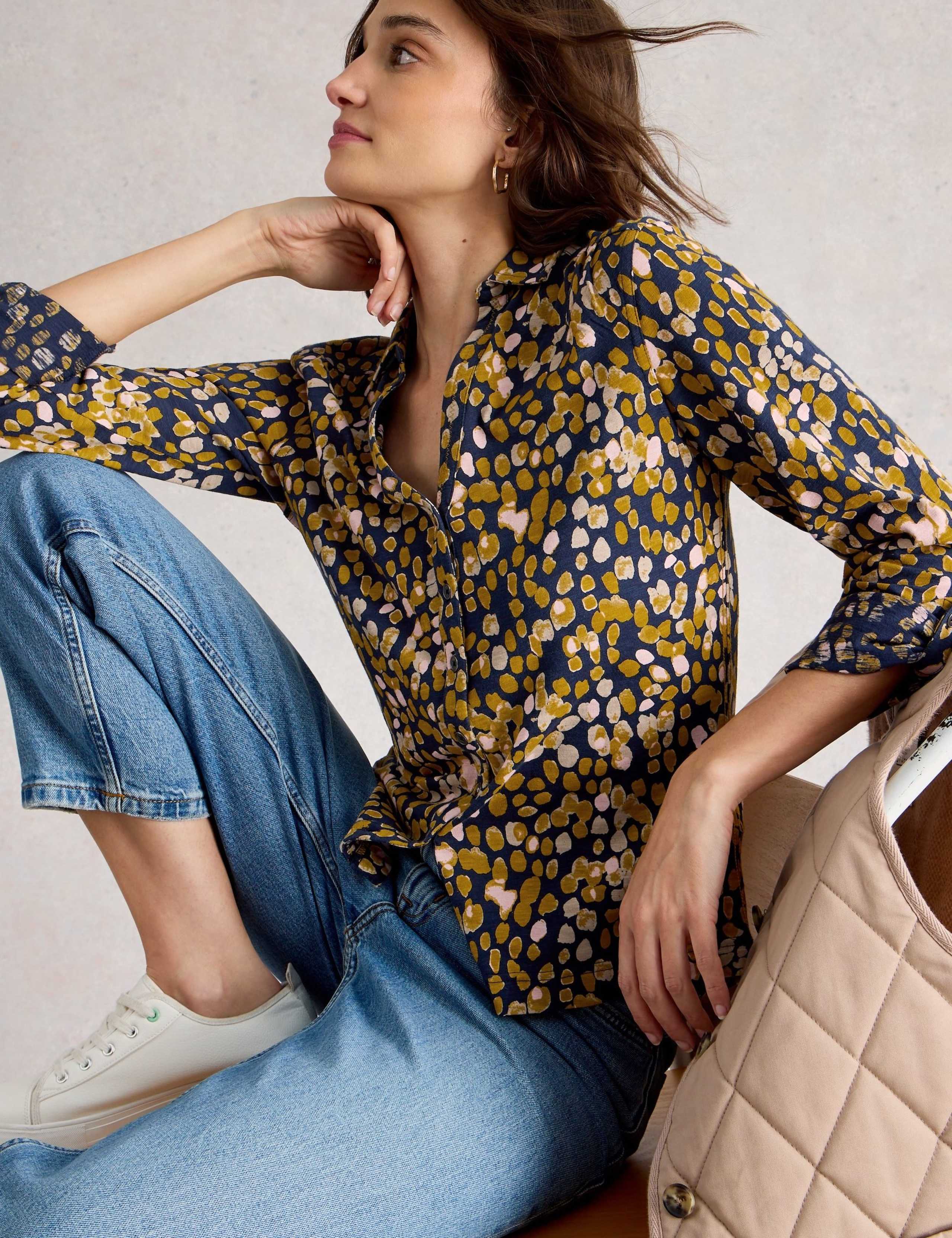 Pure Cotton Floral V-Neck Collared Shirt 4 of 6