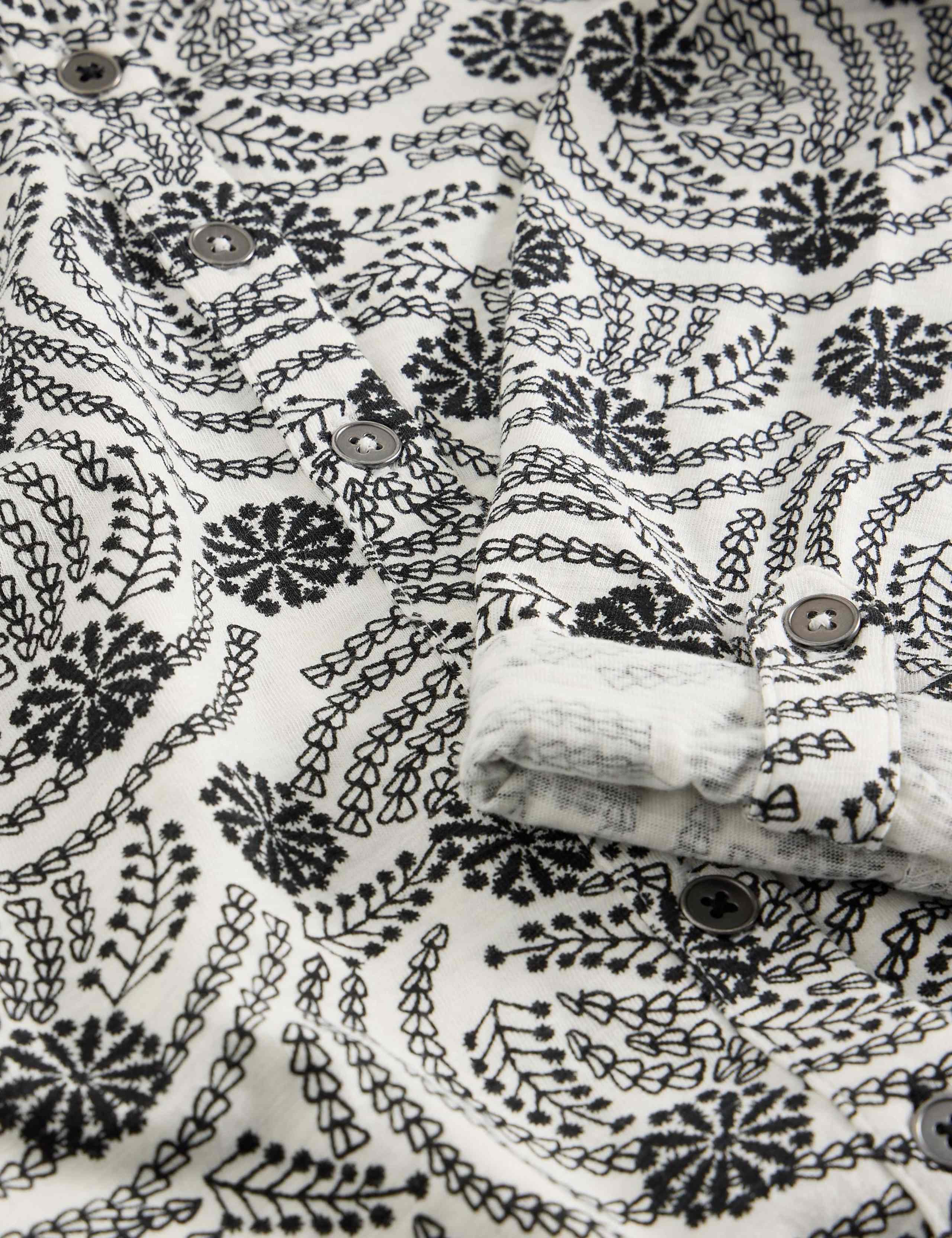 Pure Cotton Printed V-Neck Shirt 6 of 6